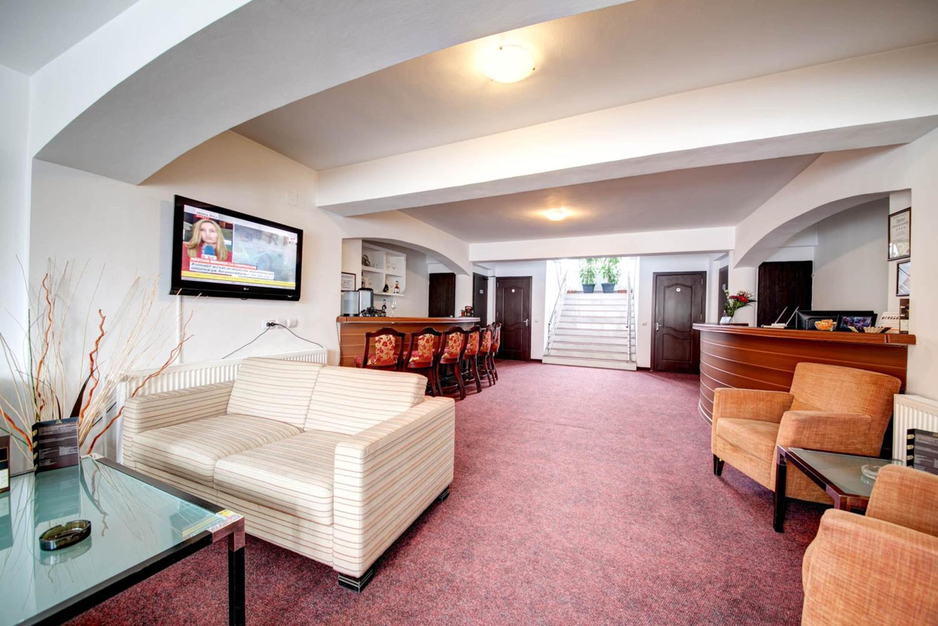 Double Room - Photo 22