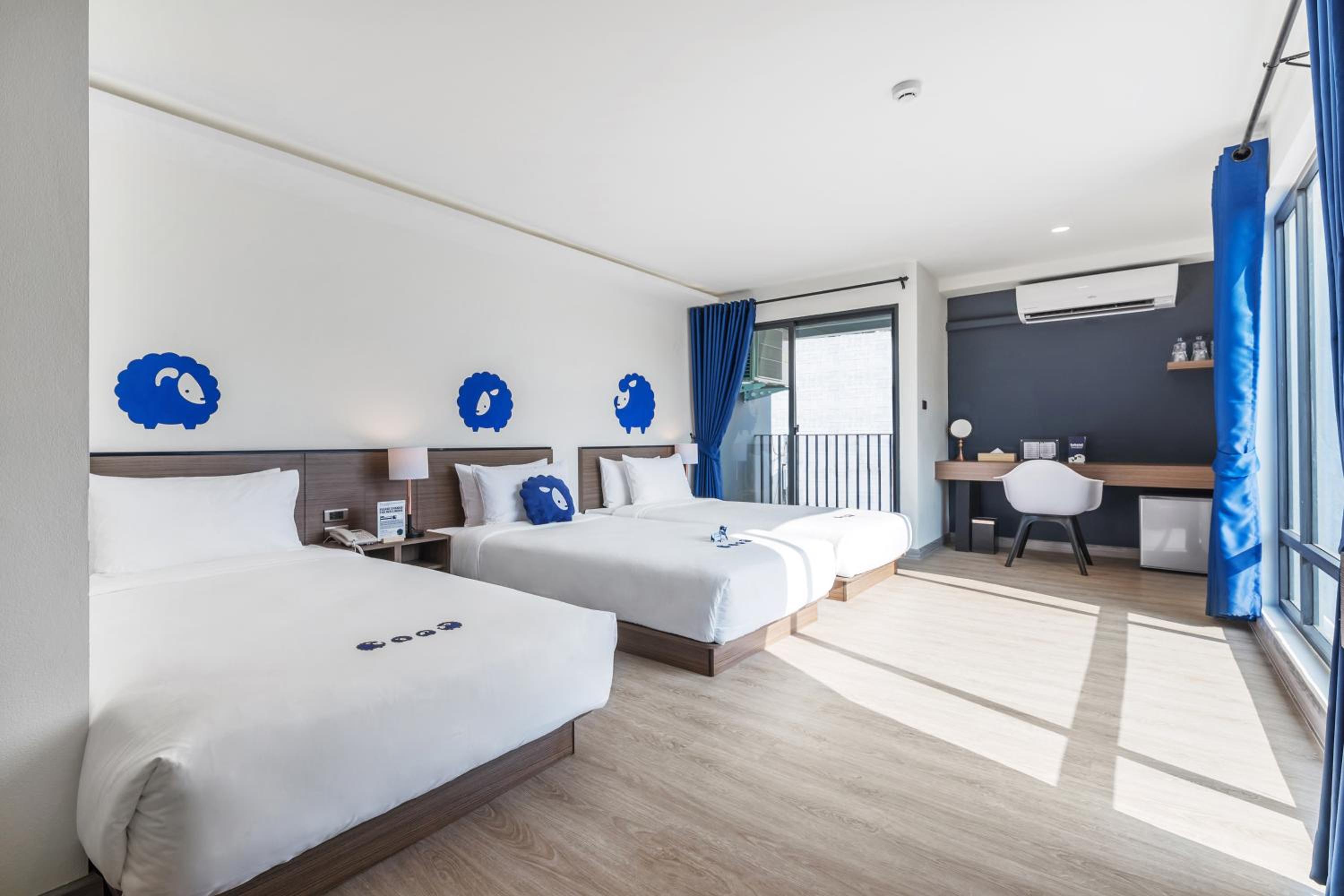 Triple Room