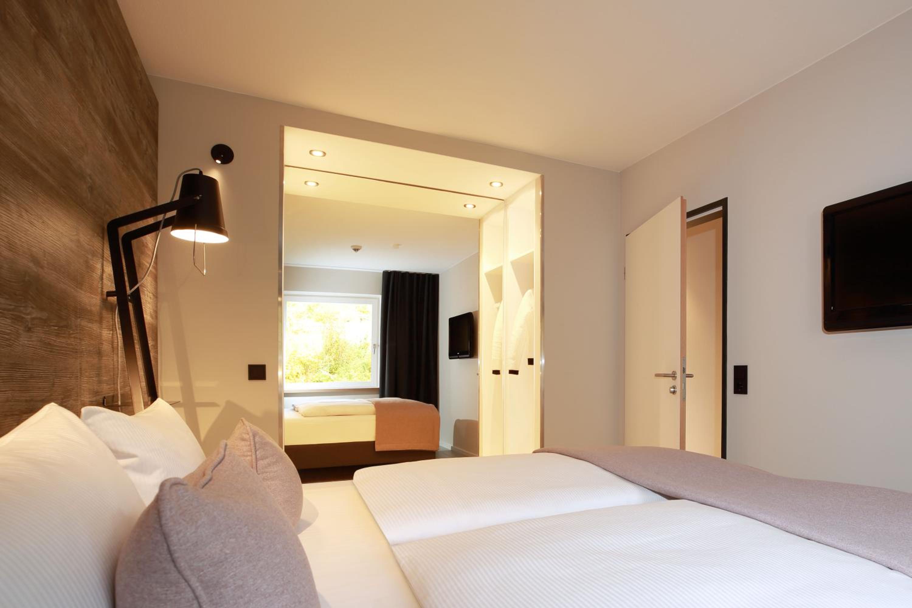 Comfort Apartment - Photo 6