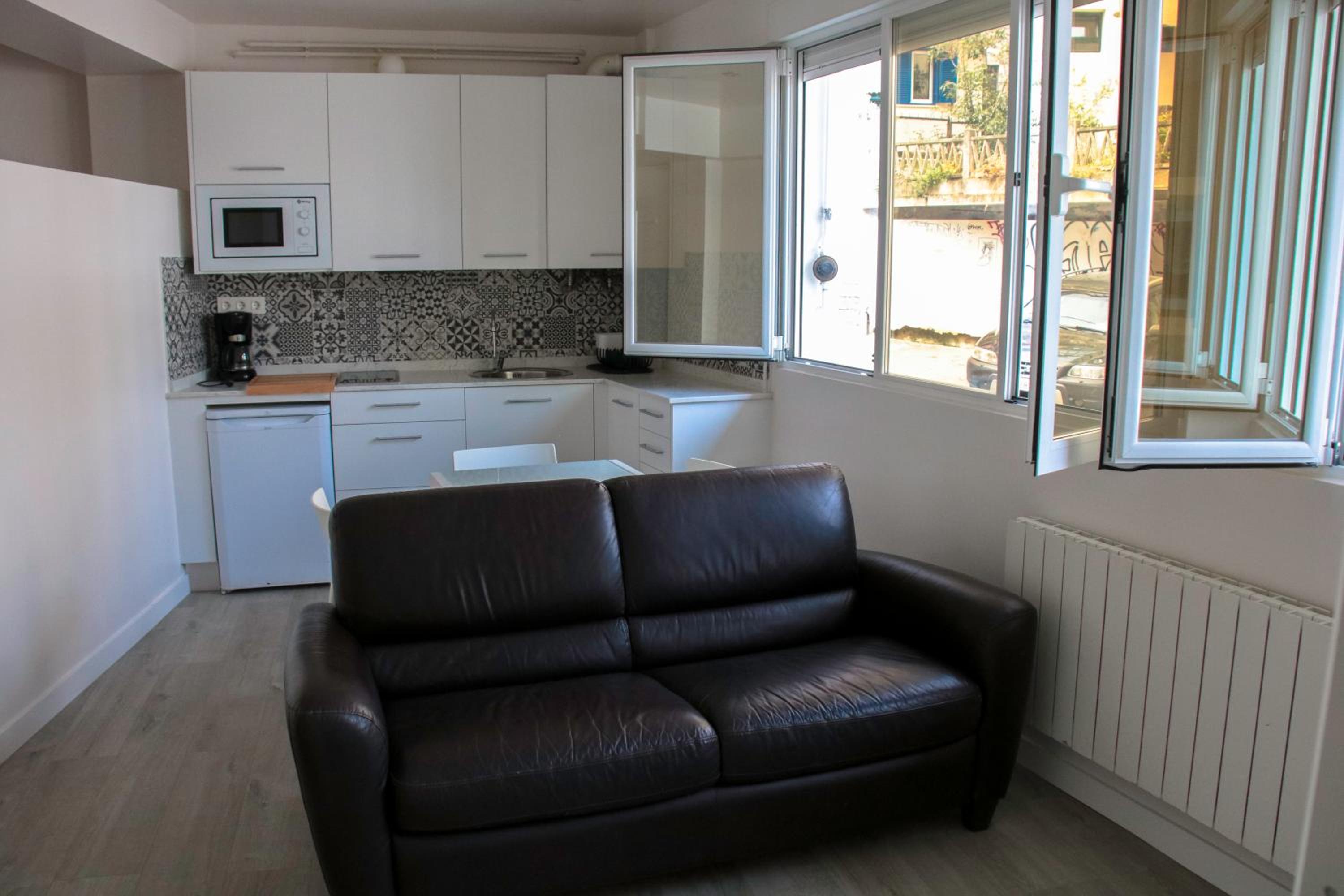 Apartment - Photo 11