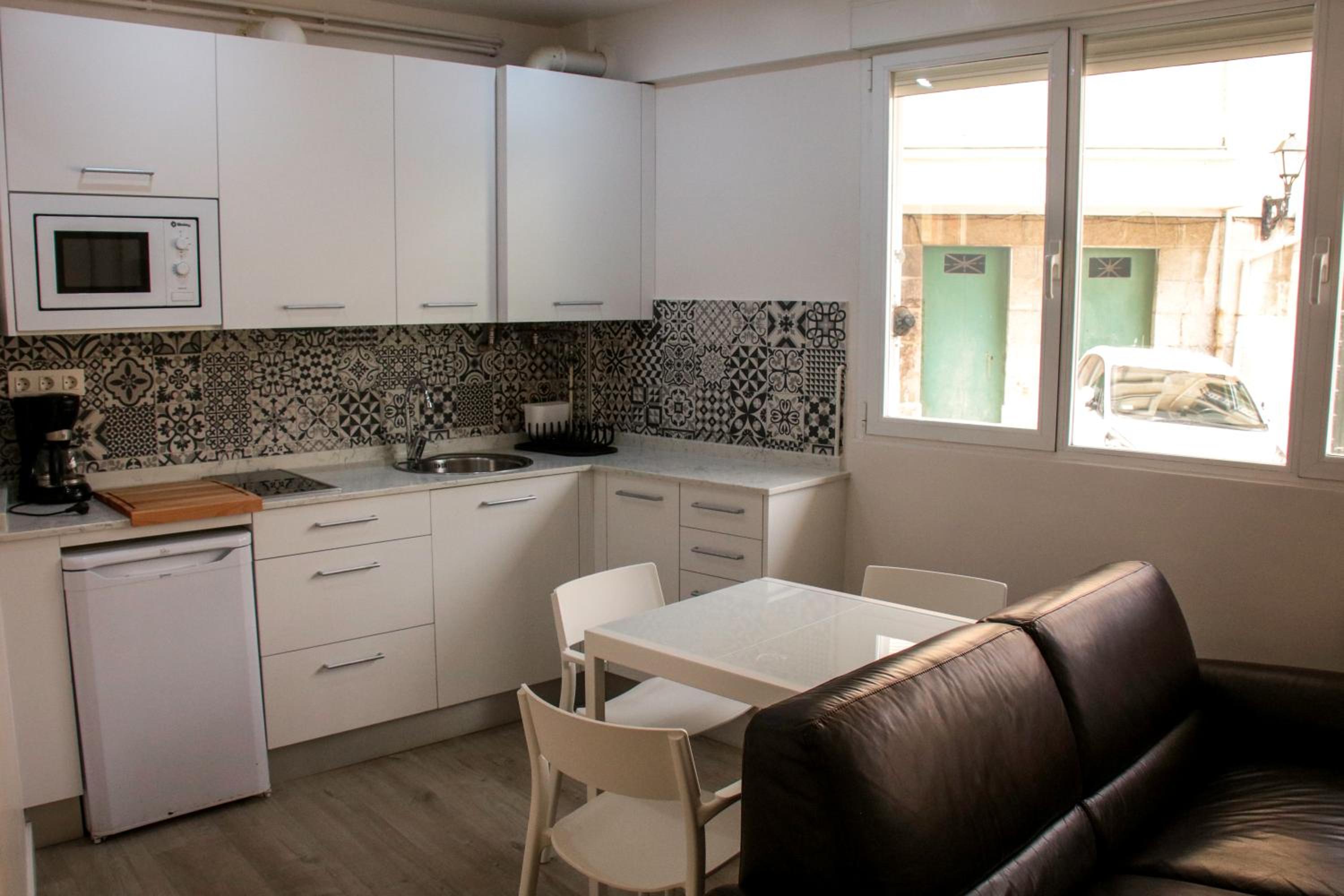 Apartment - Photo 12