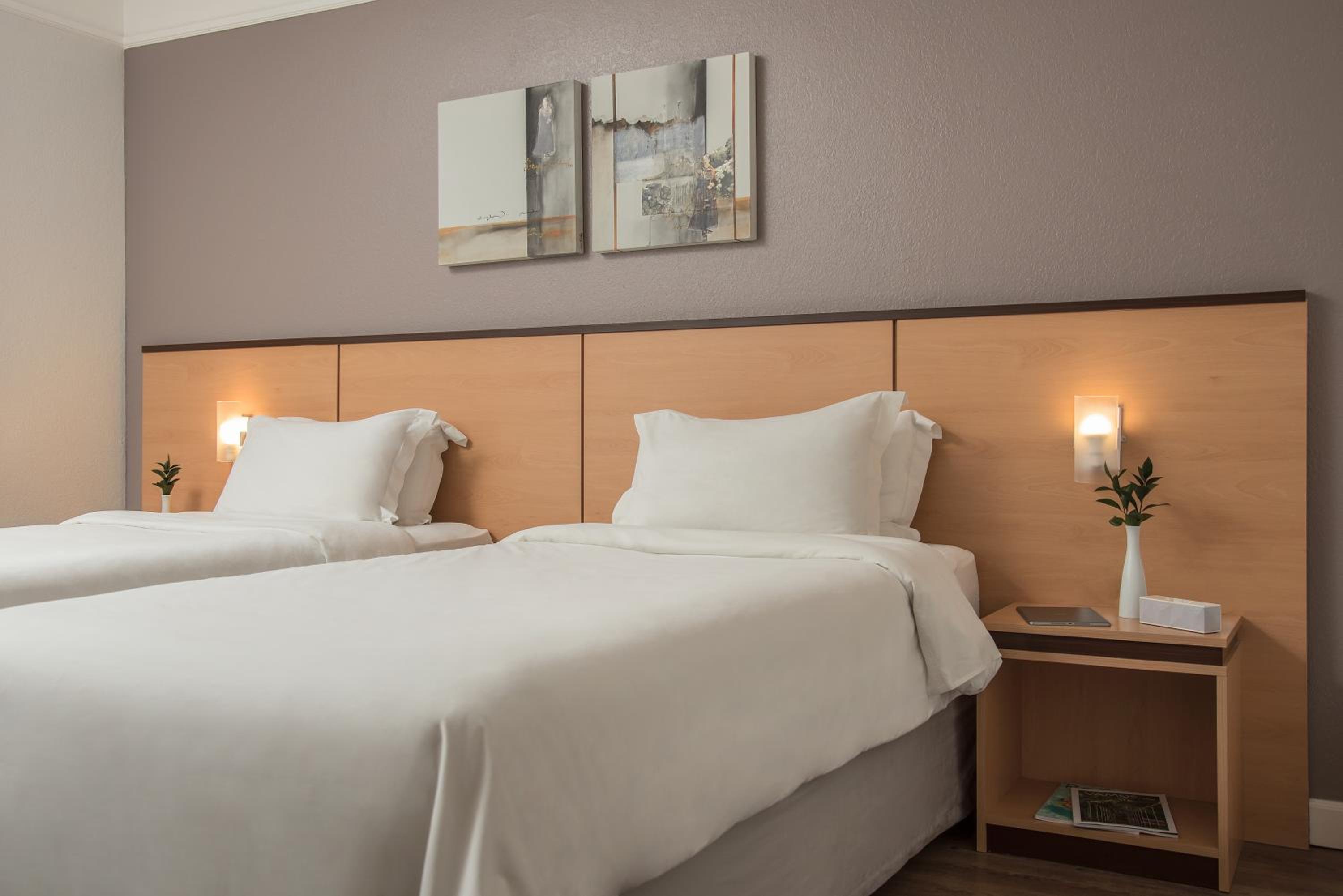 Luxury Twin - 2 Single Beds photo 1