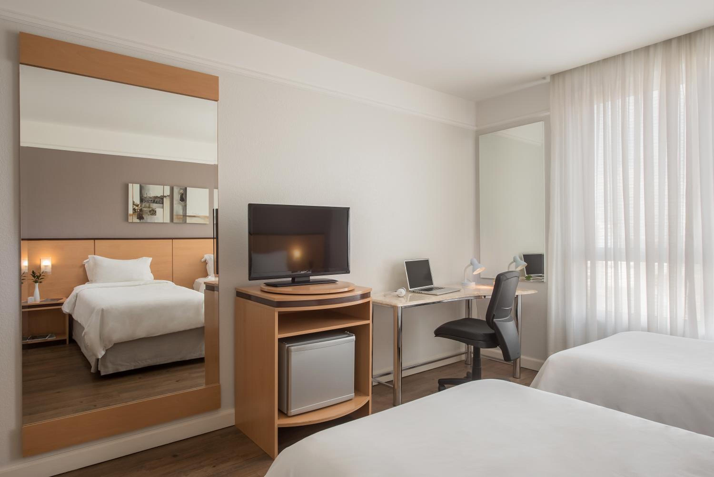 Deluxe Triple Room photo 1