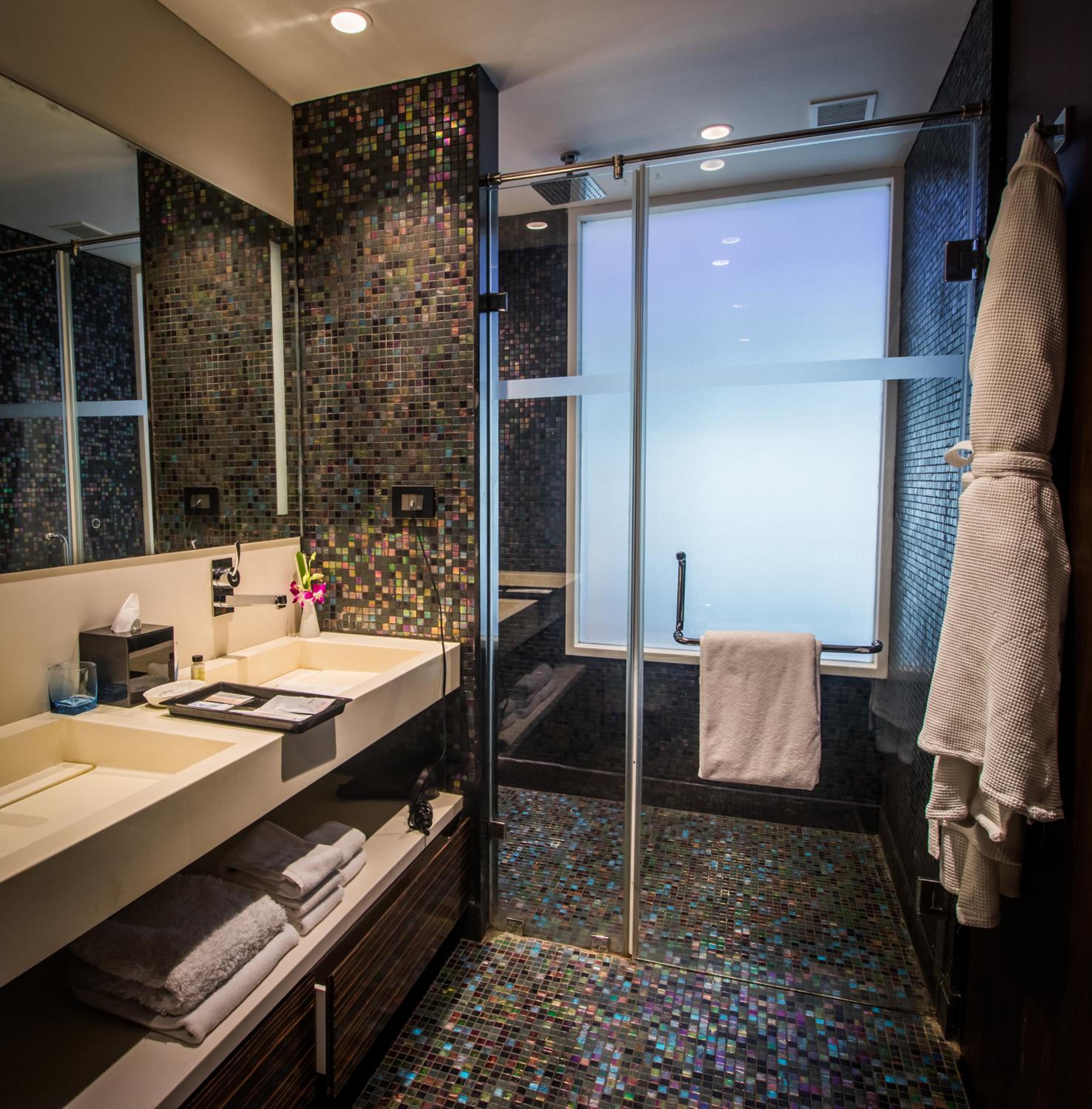 Luxury Pool View room  - 10% Discount of Food & Beverages and SPA photo 3