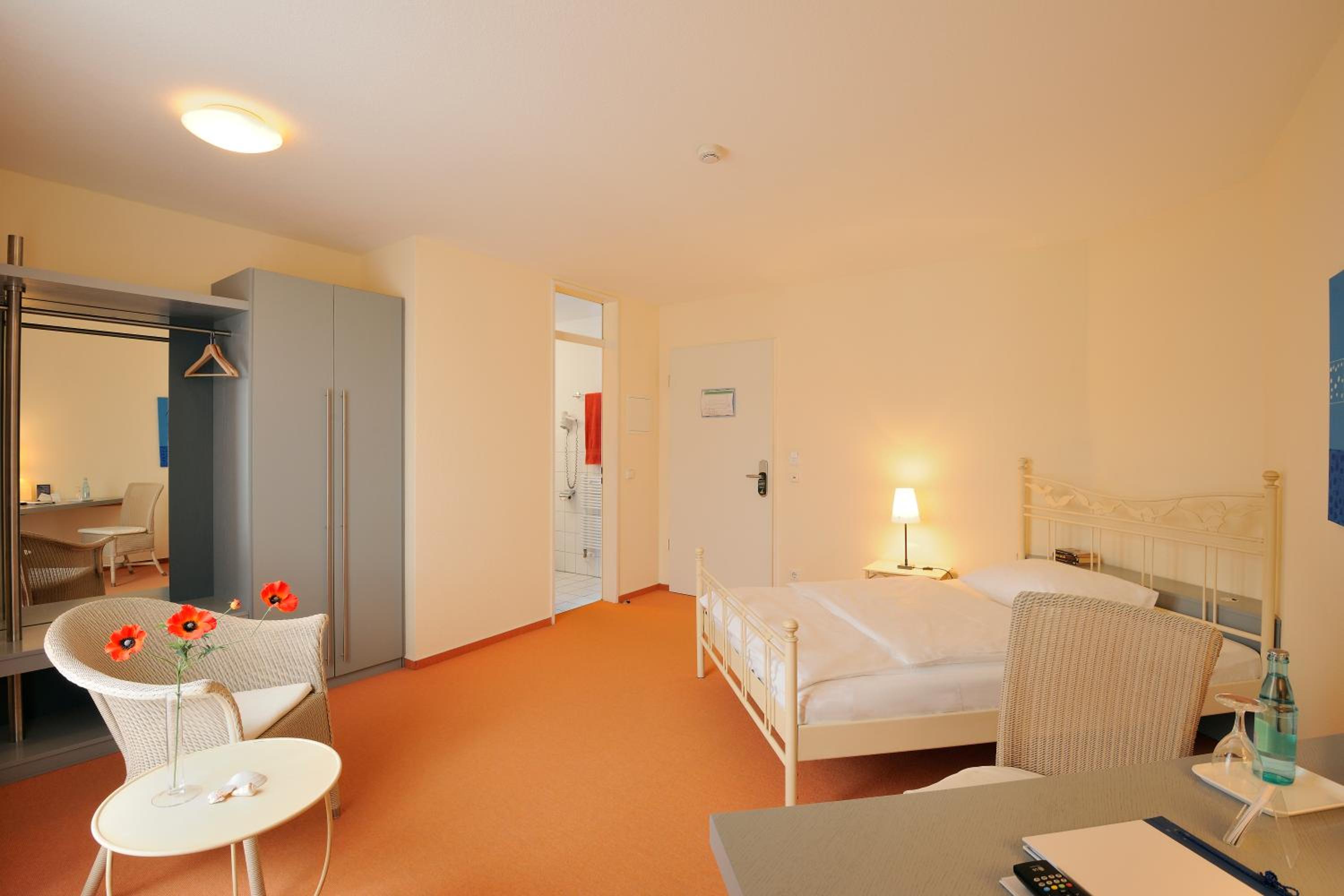 Comfort Room photo 1