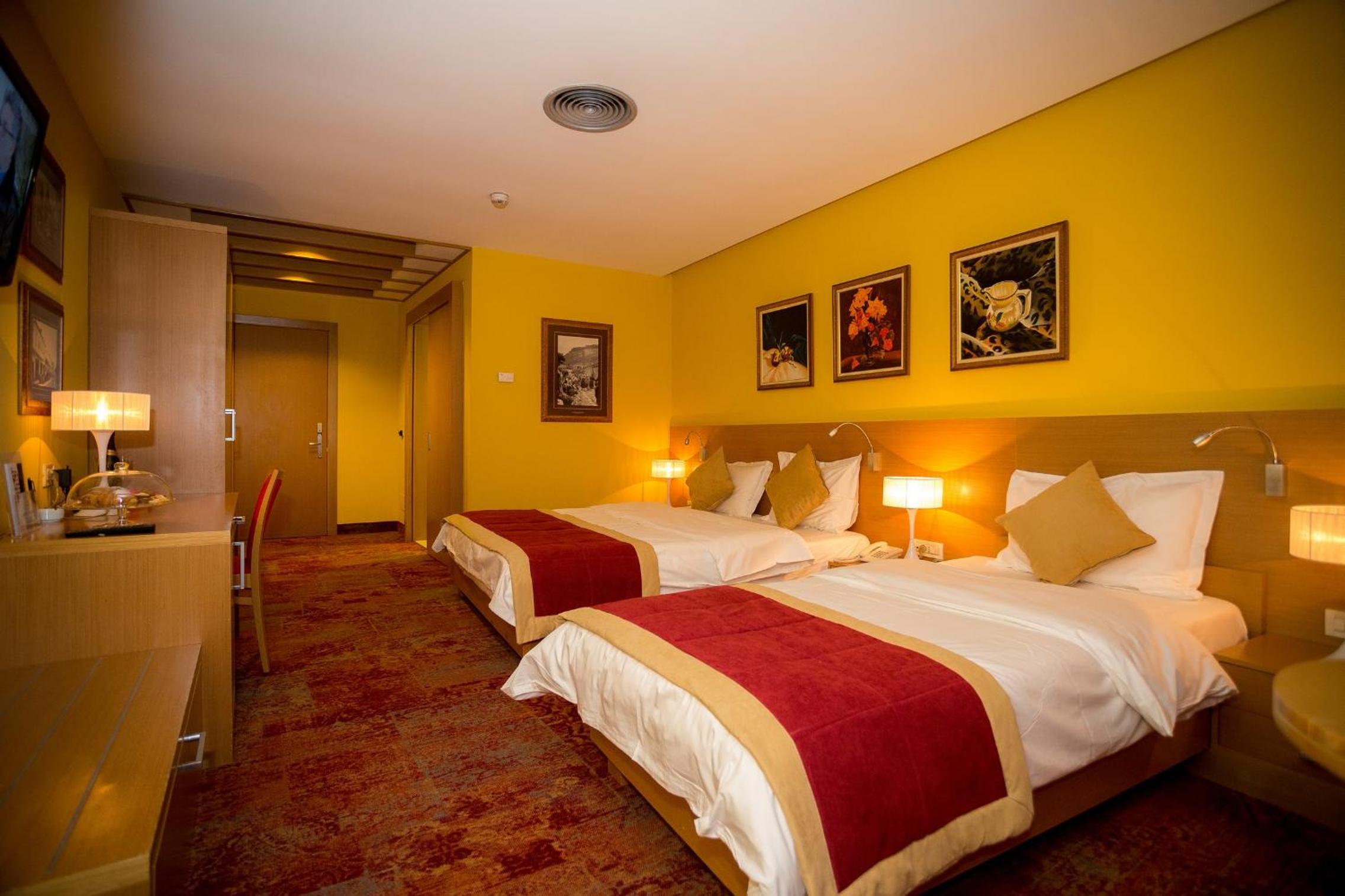 Triple Room photo 2