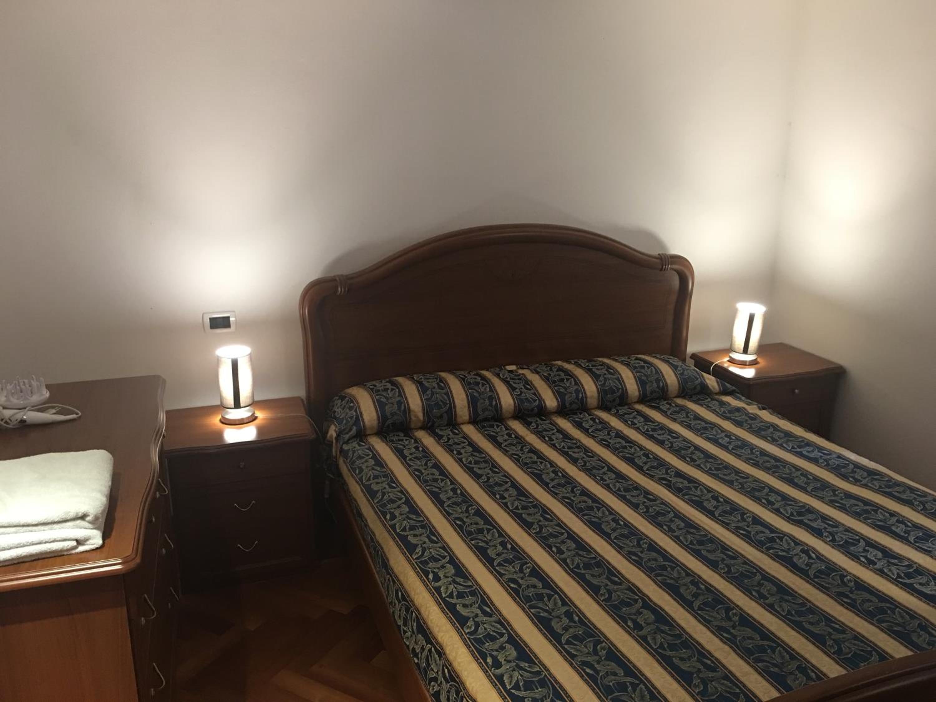Three-Bedroom Apartment (6 Adults) - Annex photo 1