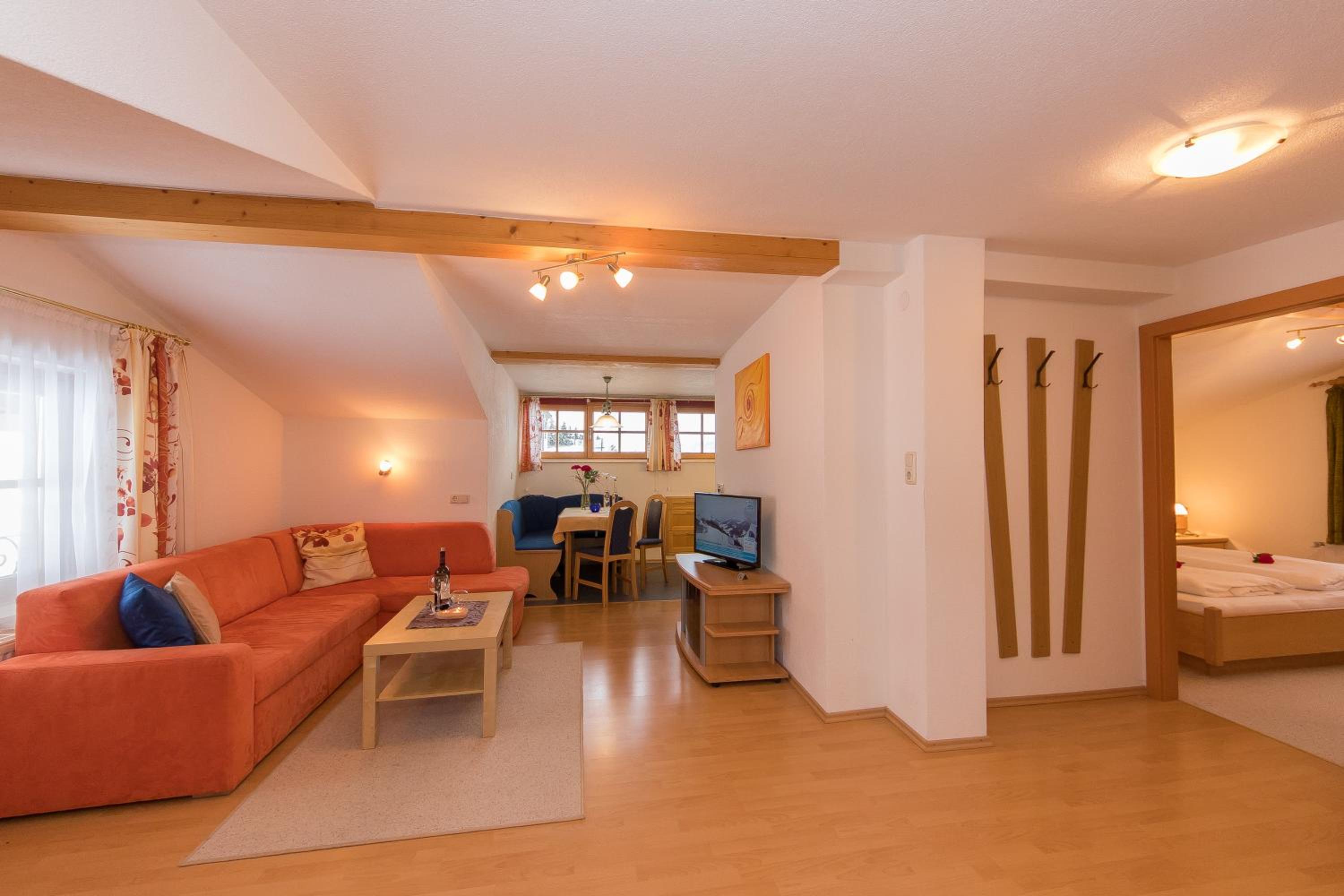 Apartment with Mountain View photo 1