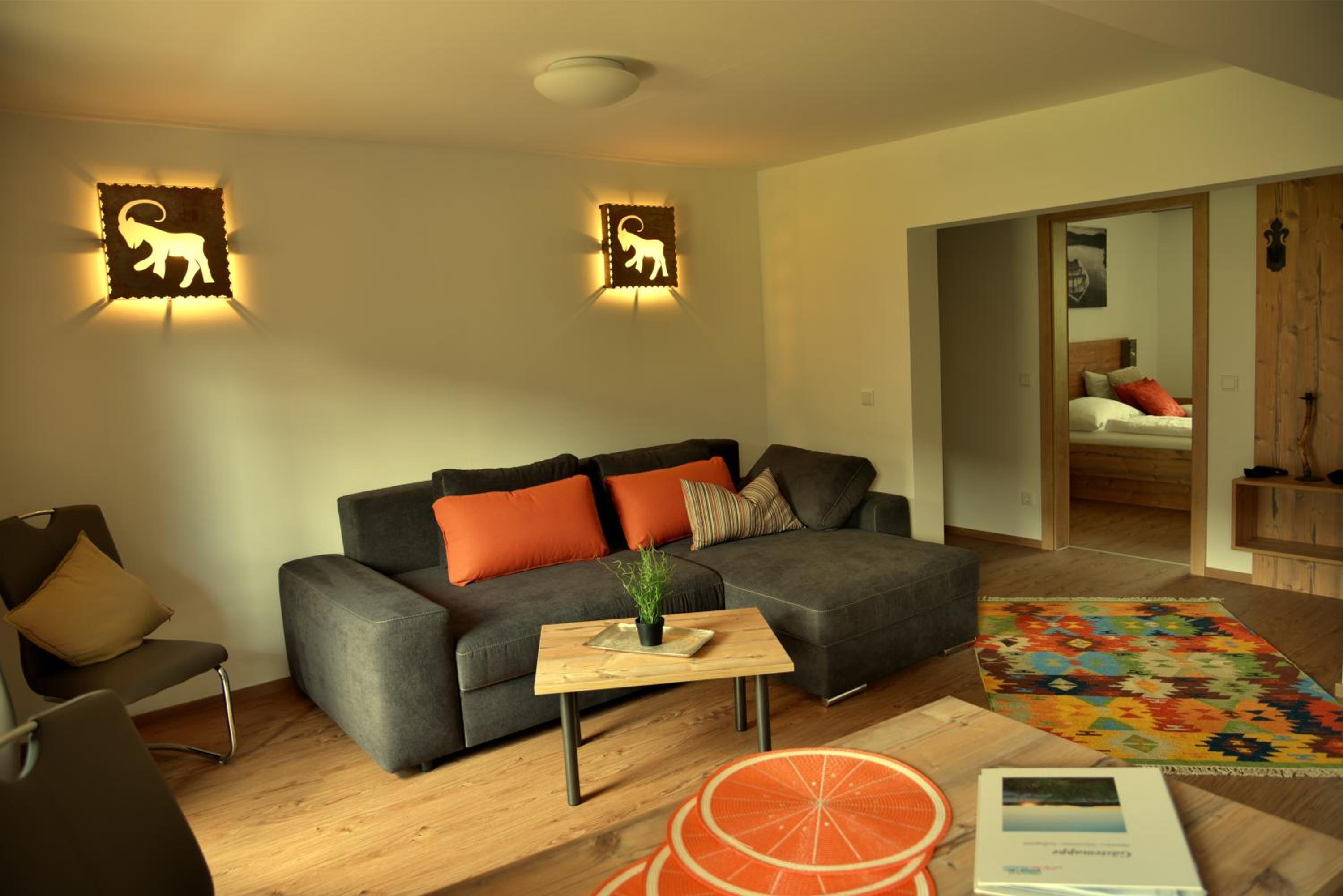 Deluxe Apartment