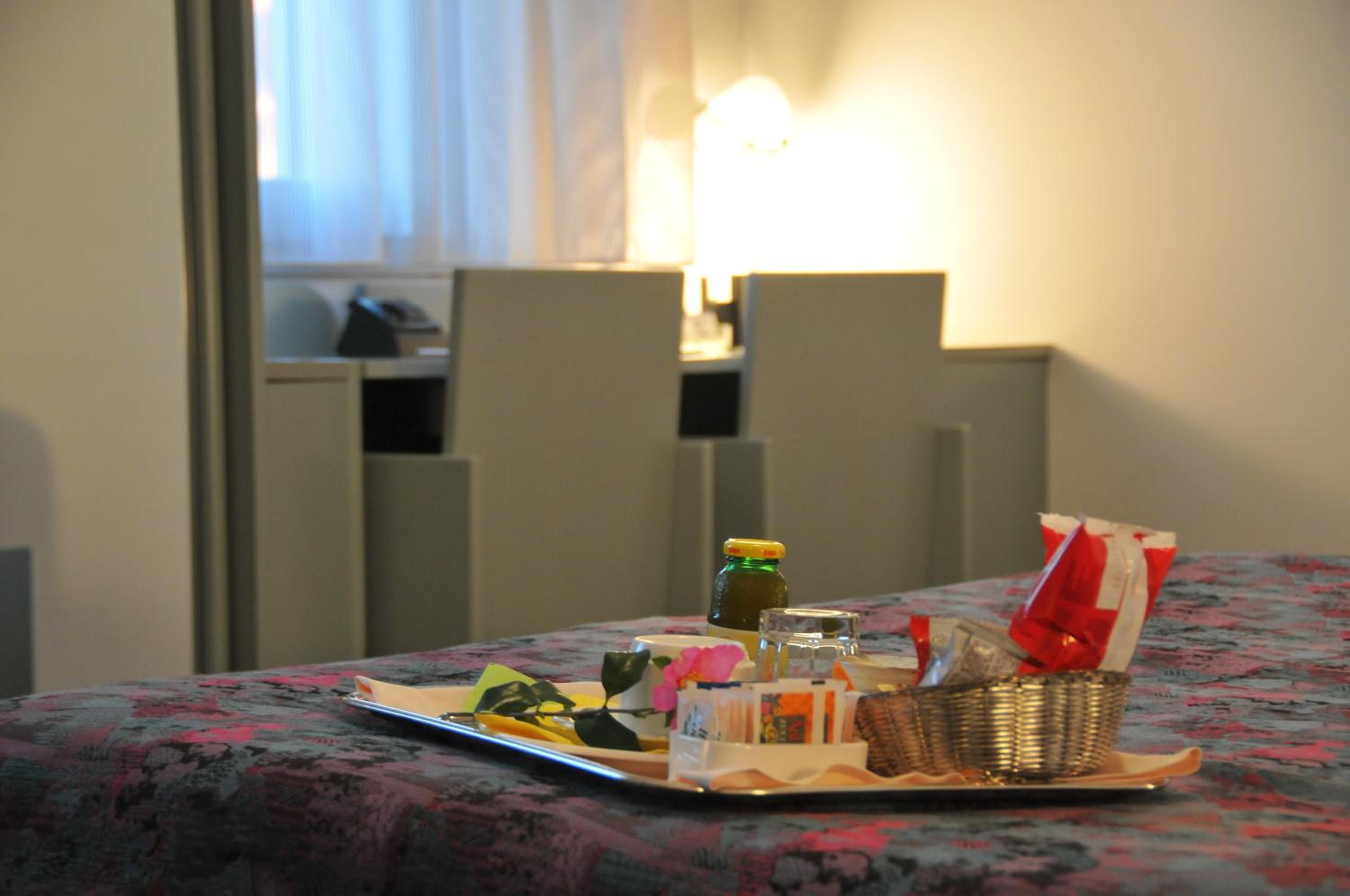 Double Room - Photo 2