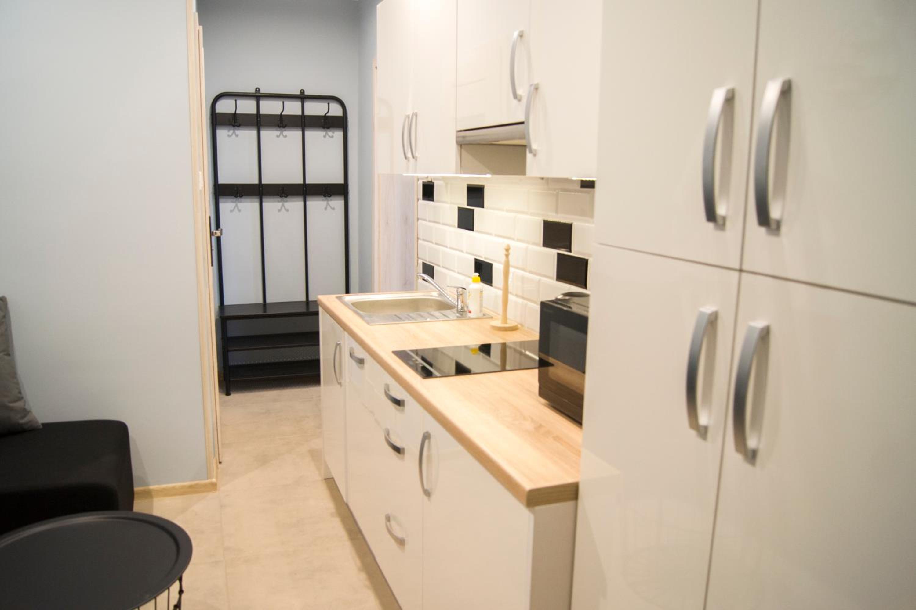 Apartment - Photo 12