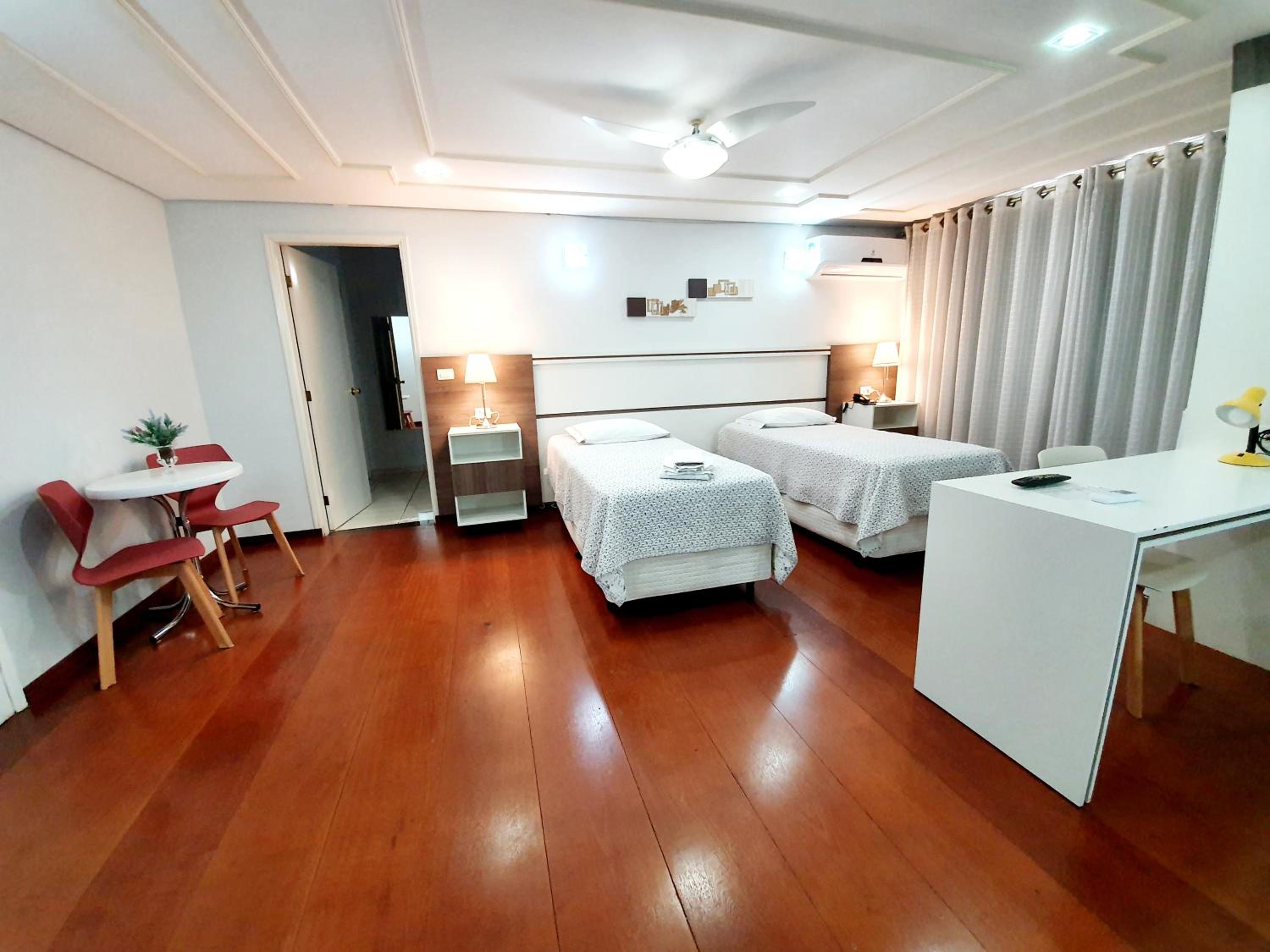 Deluxe Family Suite photo 2
