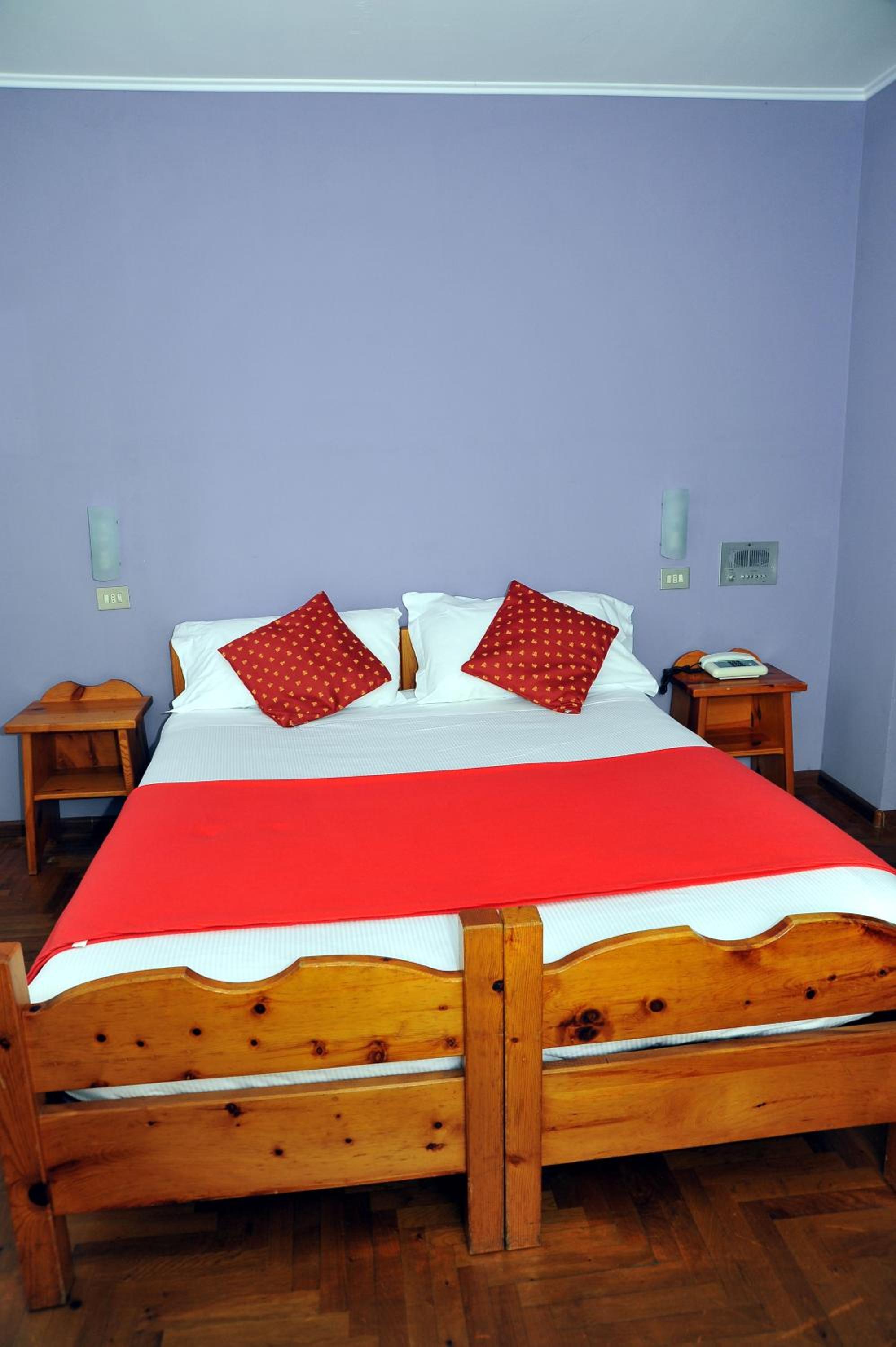 Triple Room photo 2