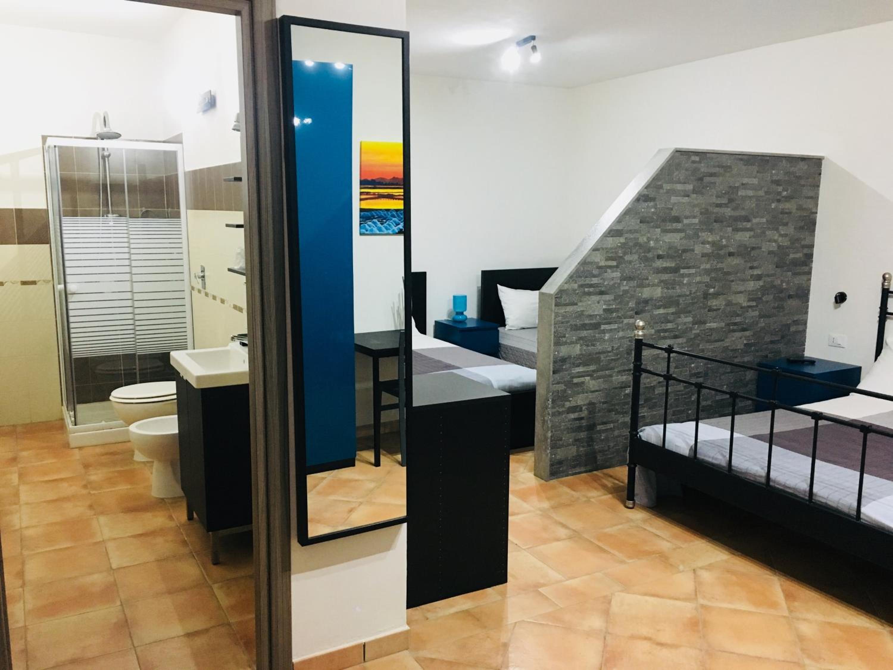 Family Room with Private Bathroom photo 1