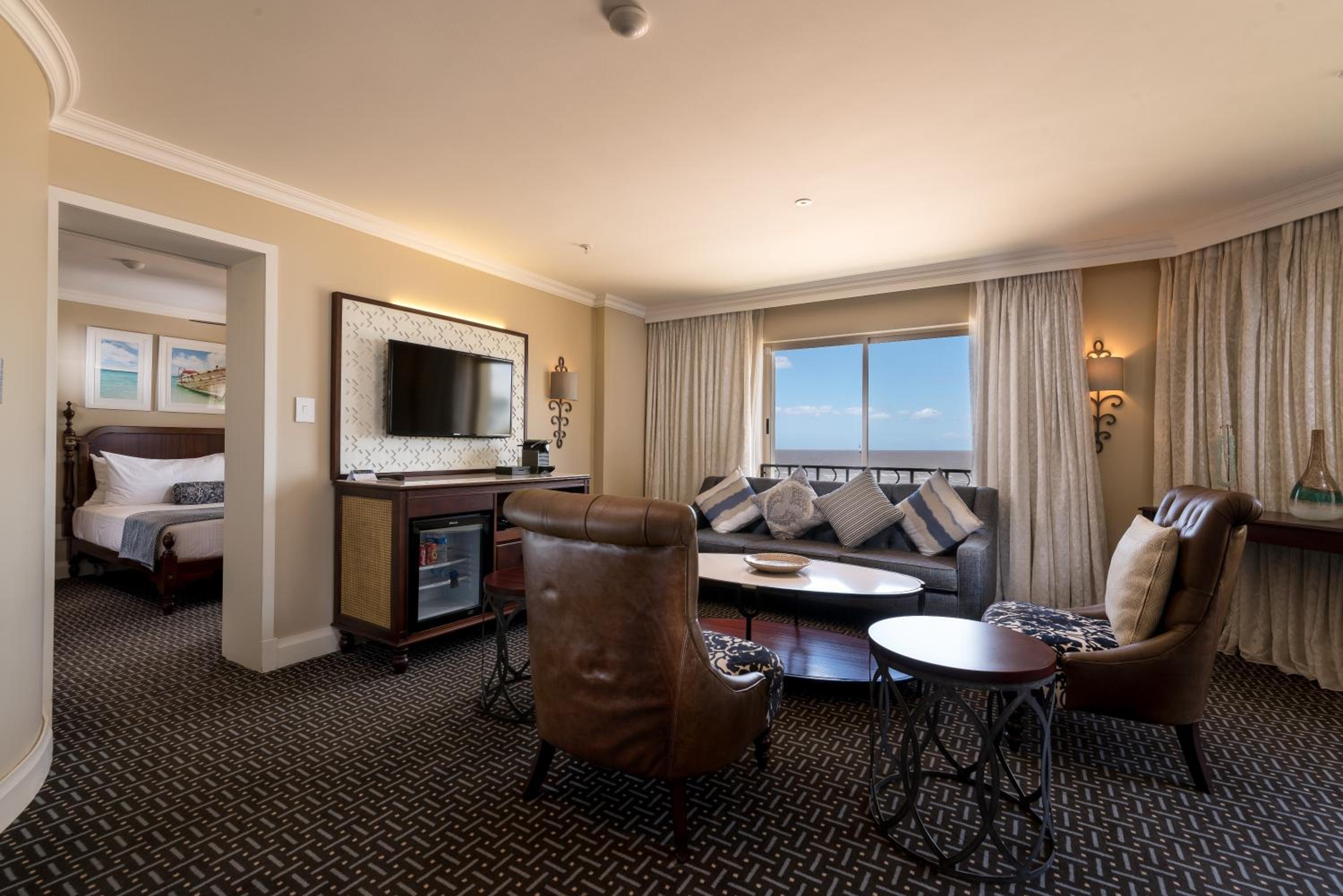 Suite Room 1 King Bed Non Smoking