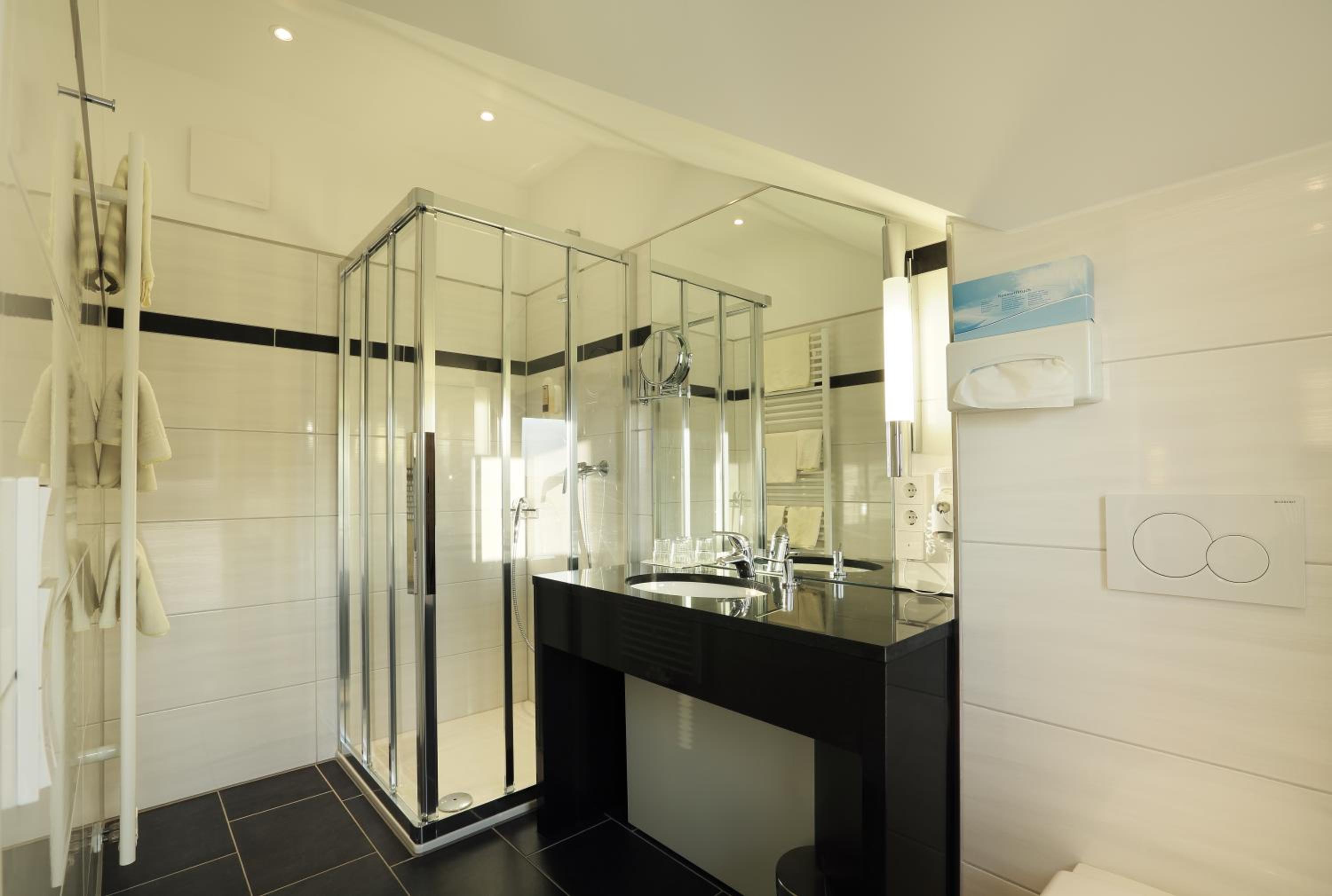 Business Double Room - Photo 3