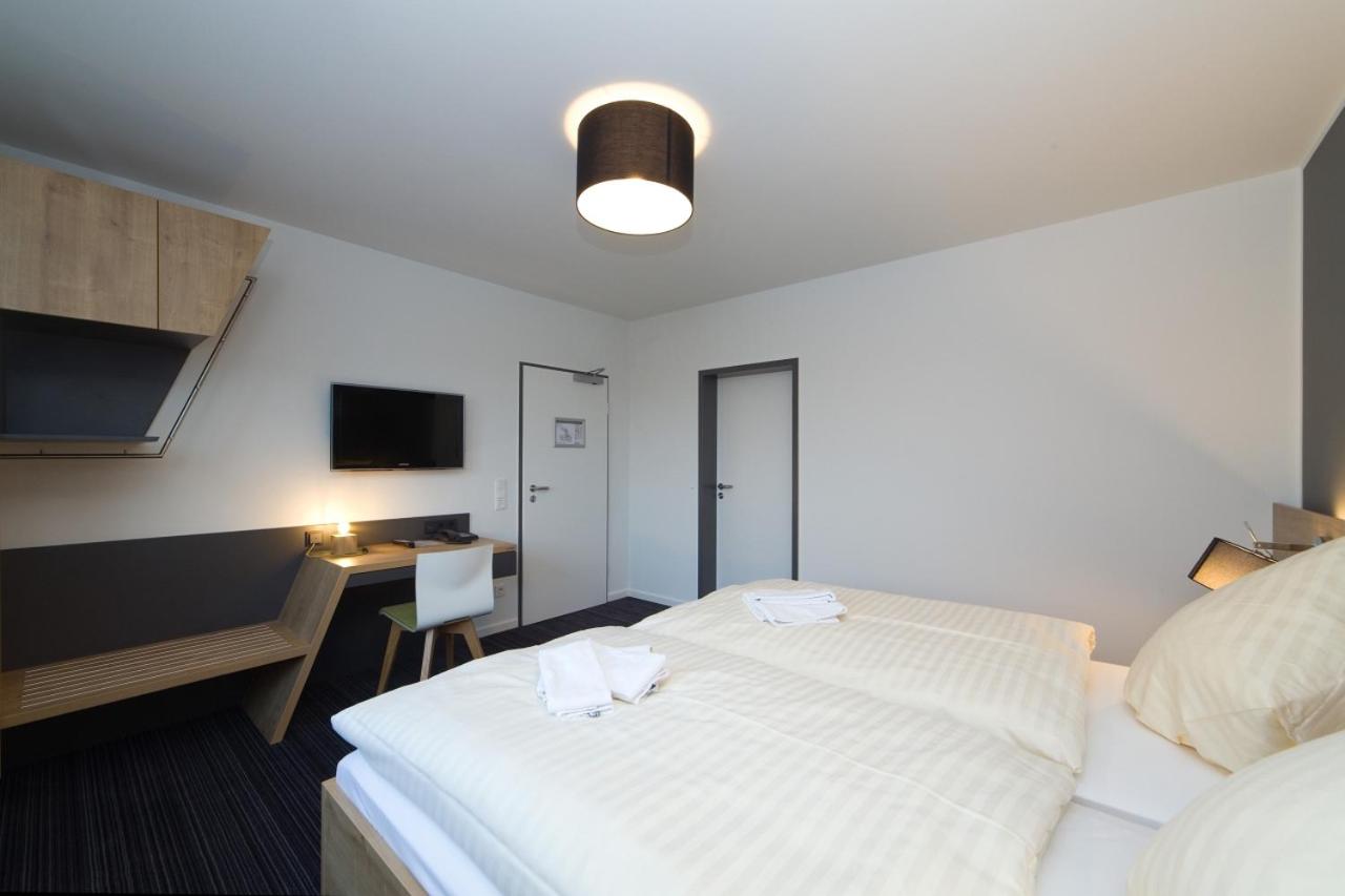 Double Room - Photo 3
