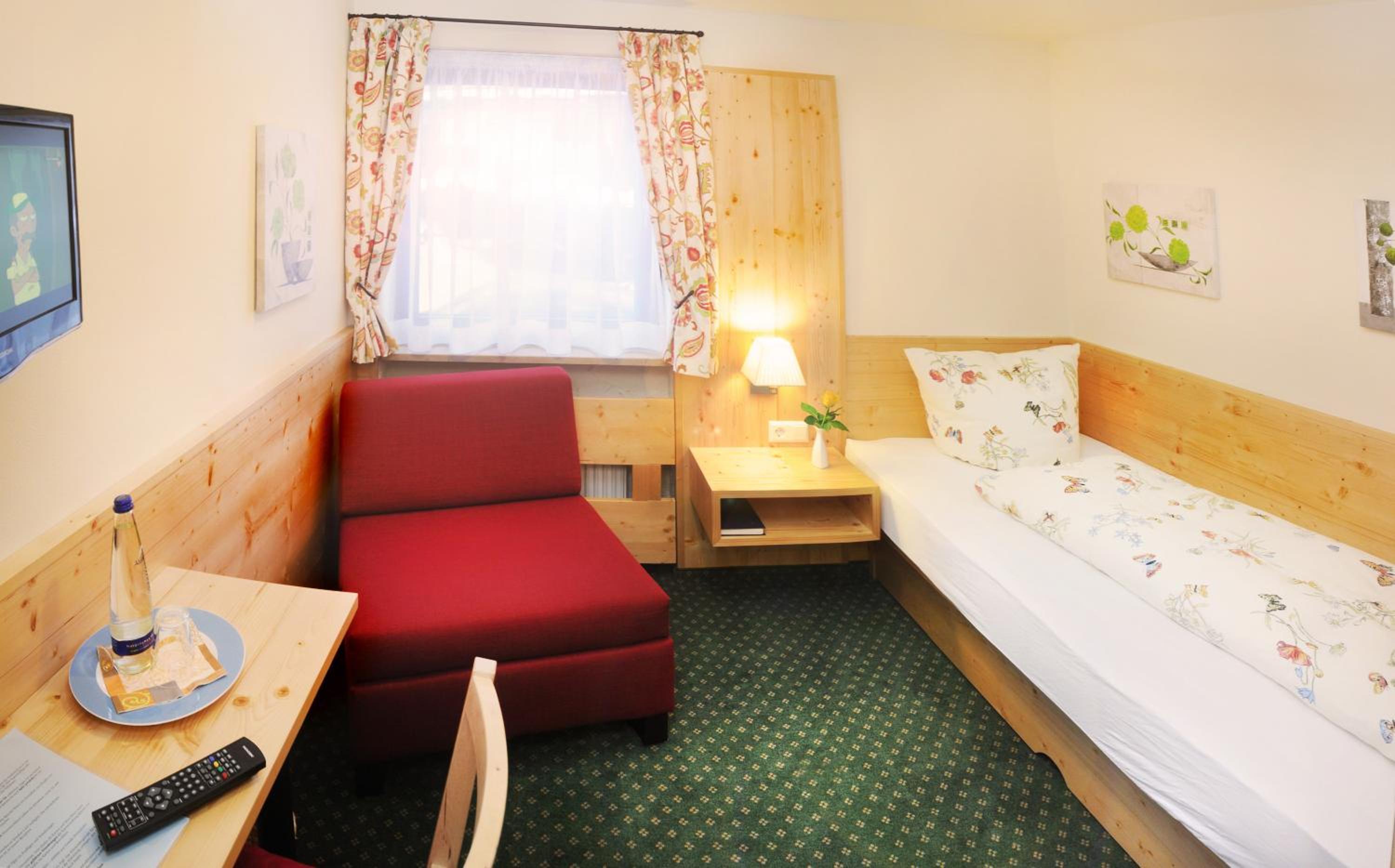 Single Room photo 1