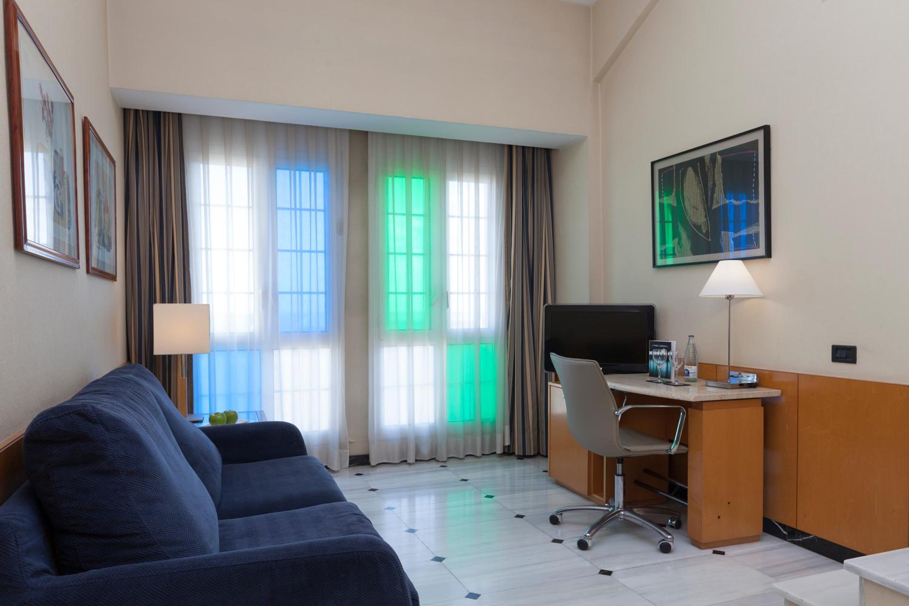 Apartment - Photo 2