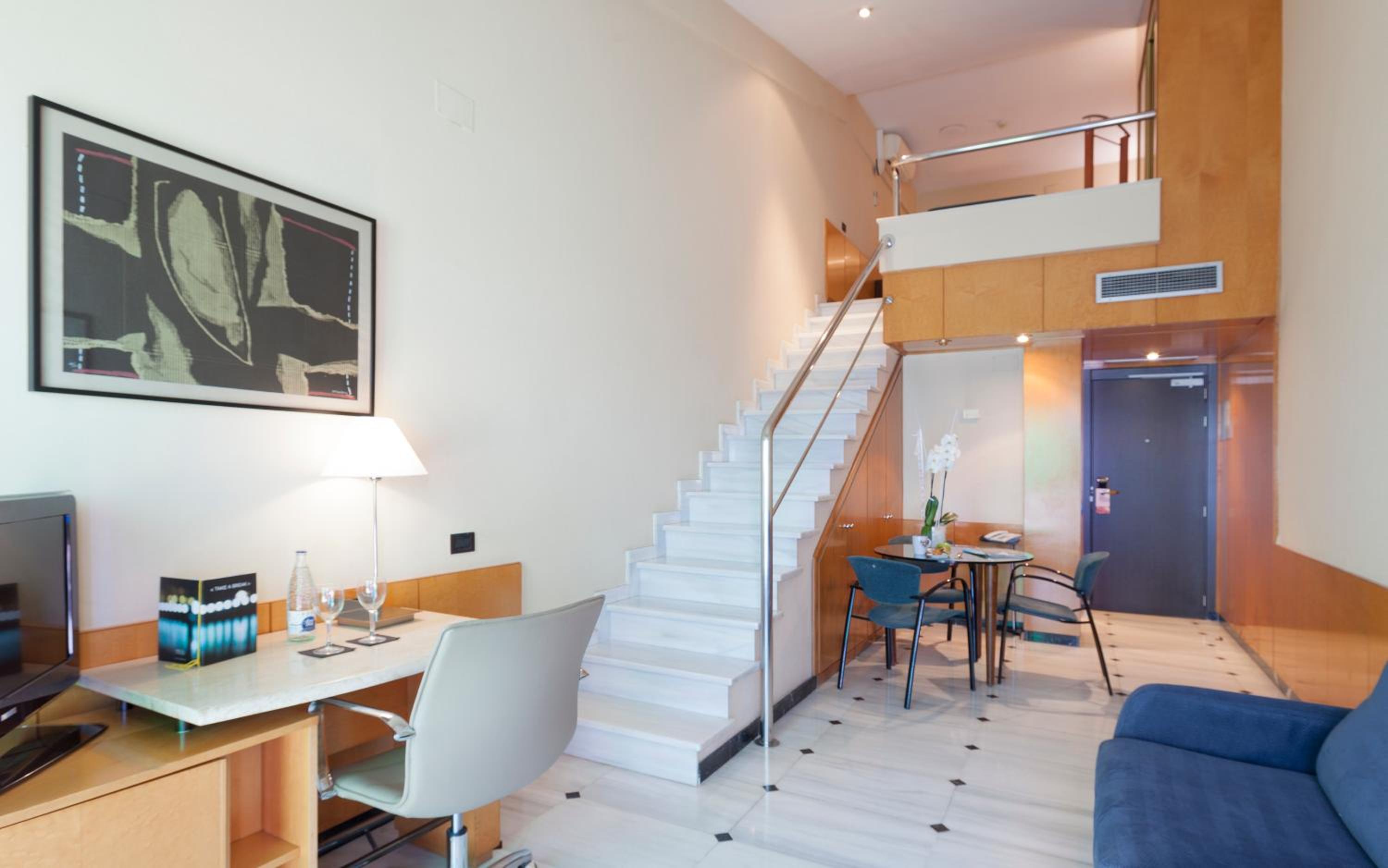 Apartment - Photo 1