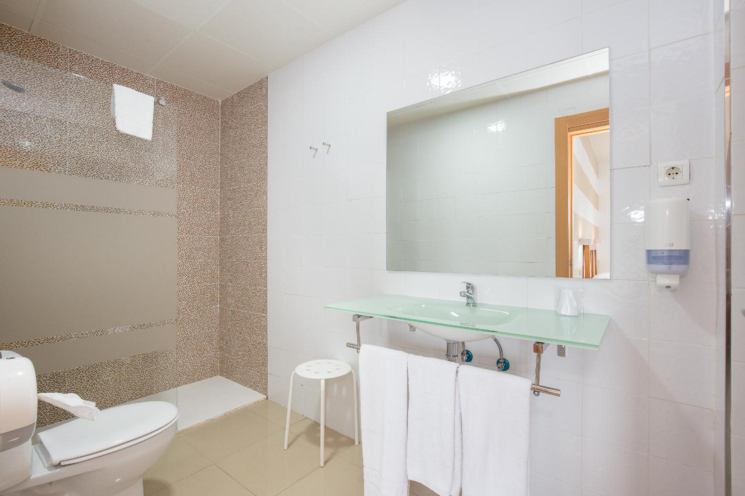 Triple Room - Photo 5