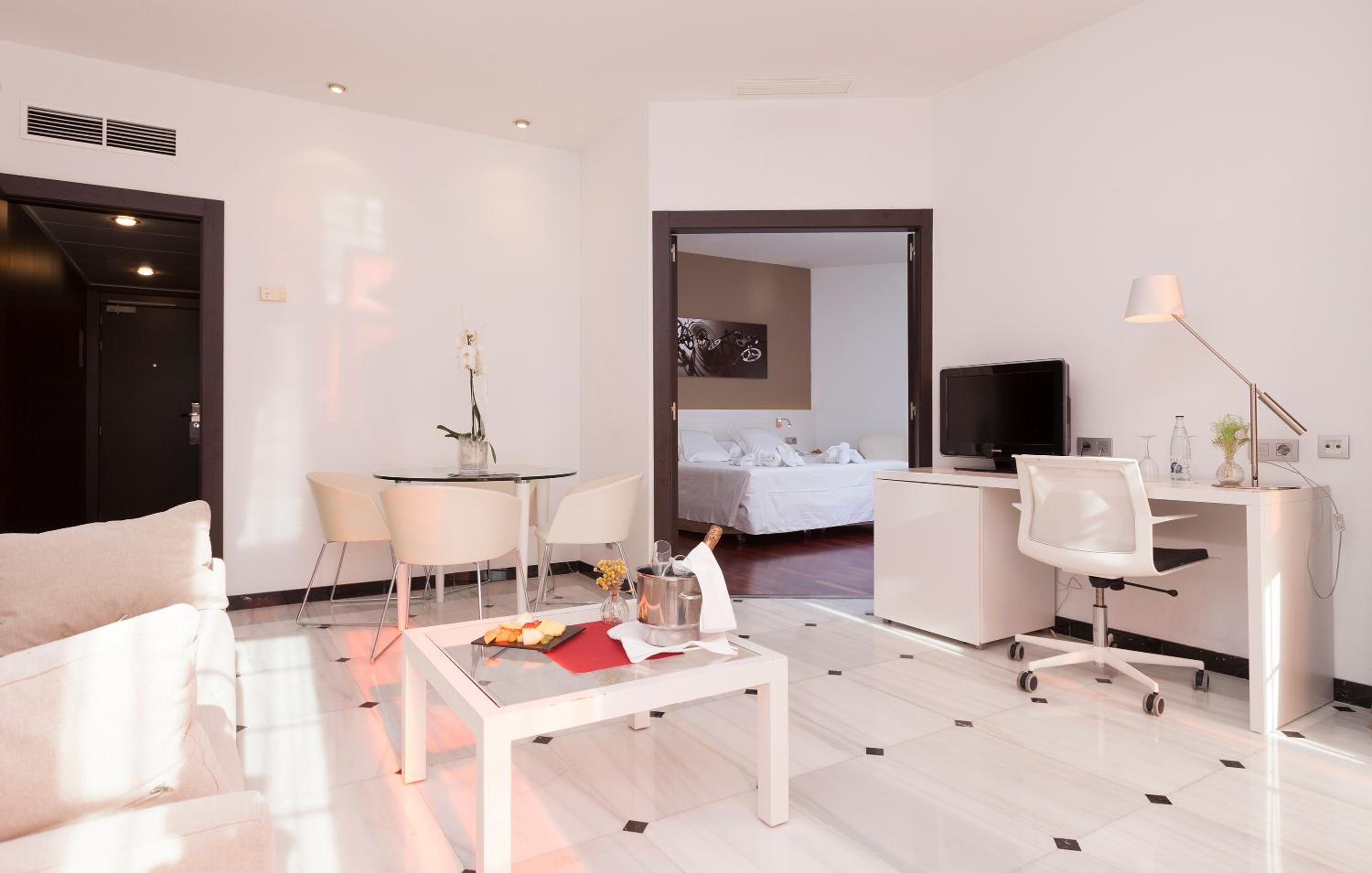 Junior Suite - Photo 5