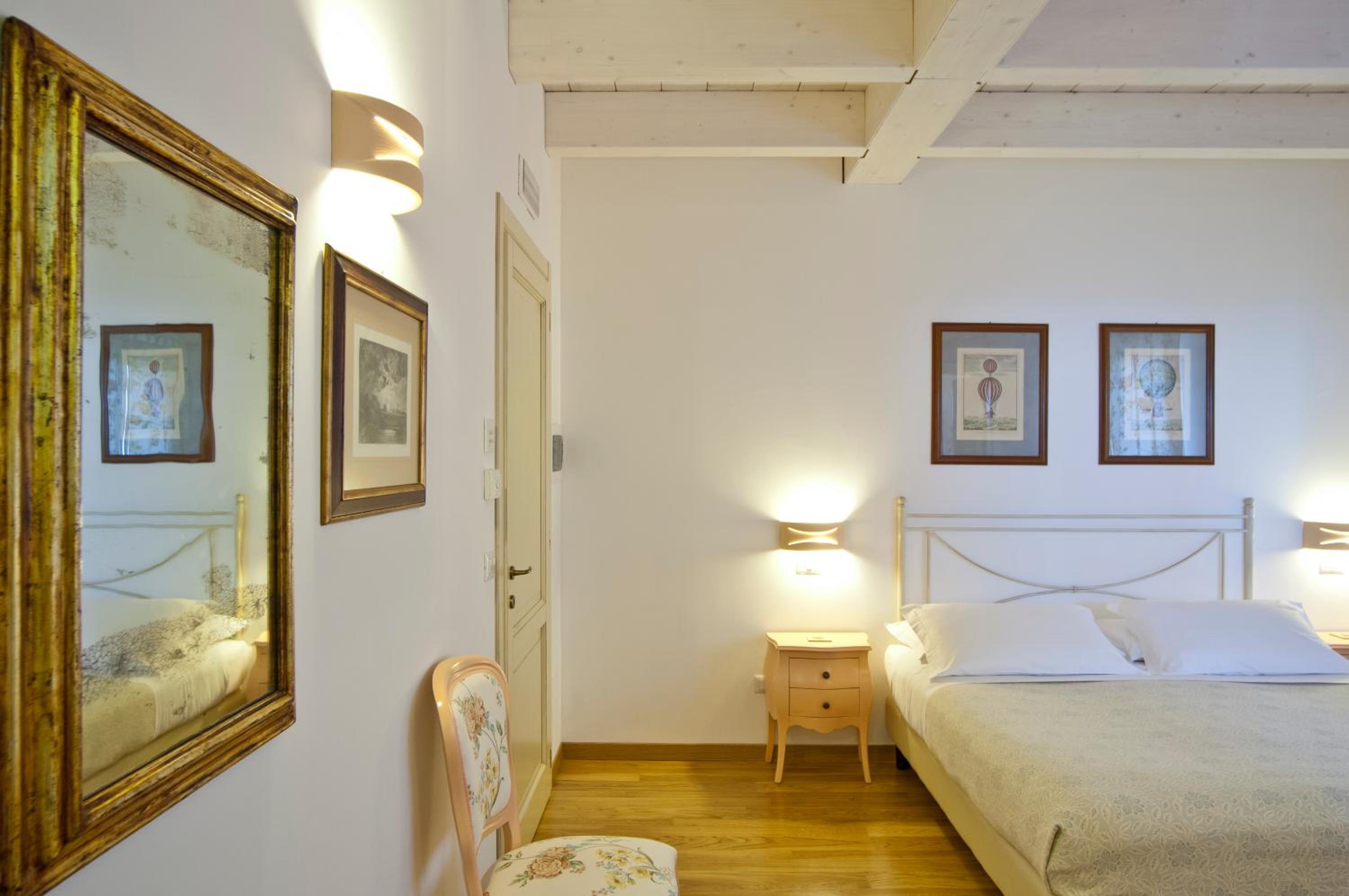 Double or Twin Room photo 1