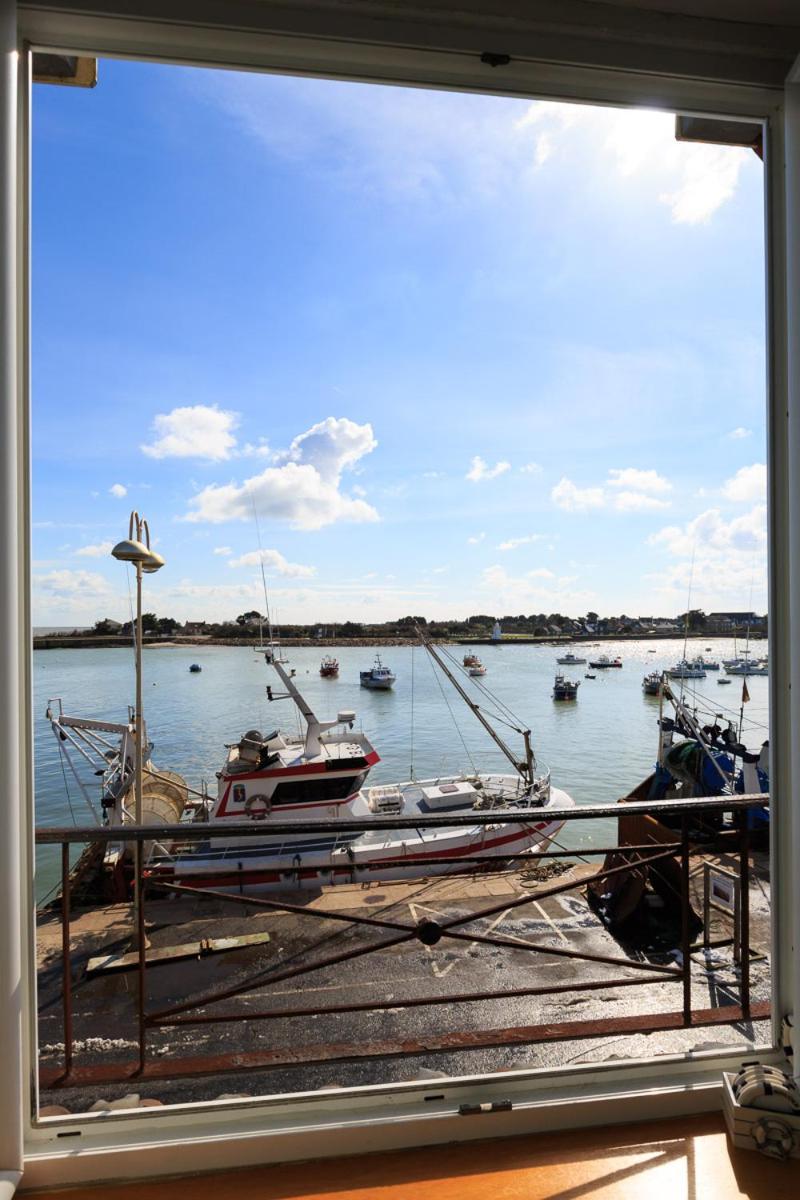 Deluxe Double Room with Sea View - Photo 3