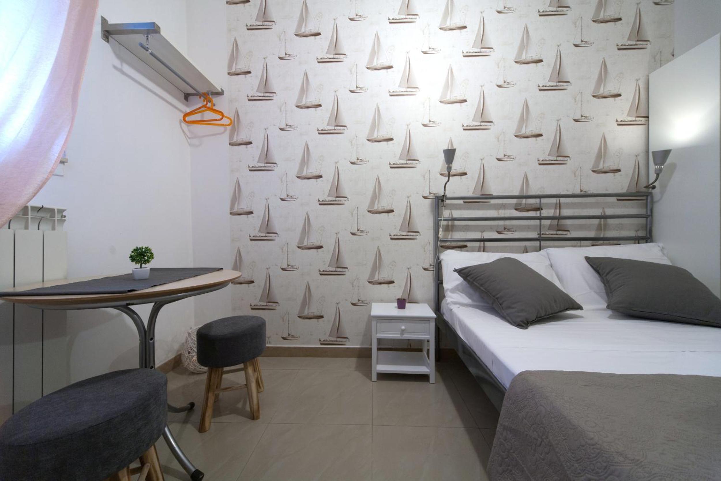 Single Room photo 3