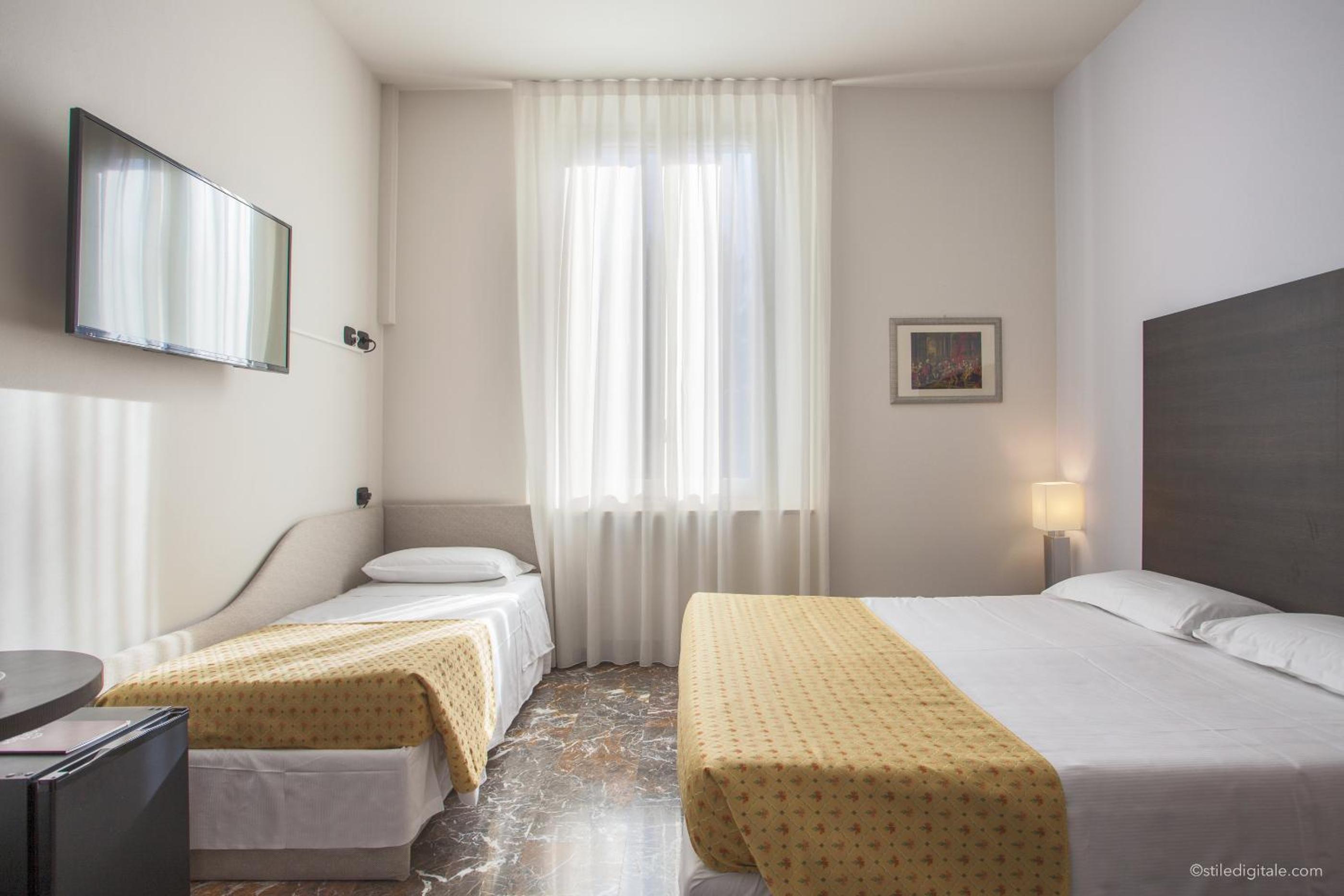 Triple Room photo 2
