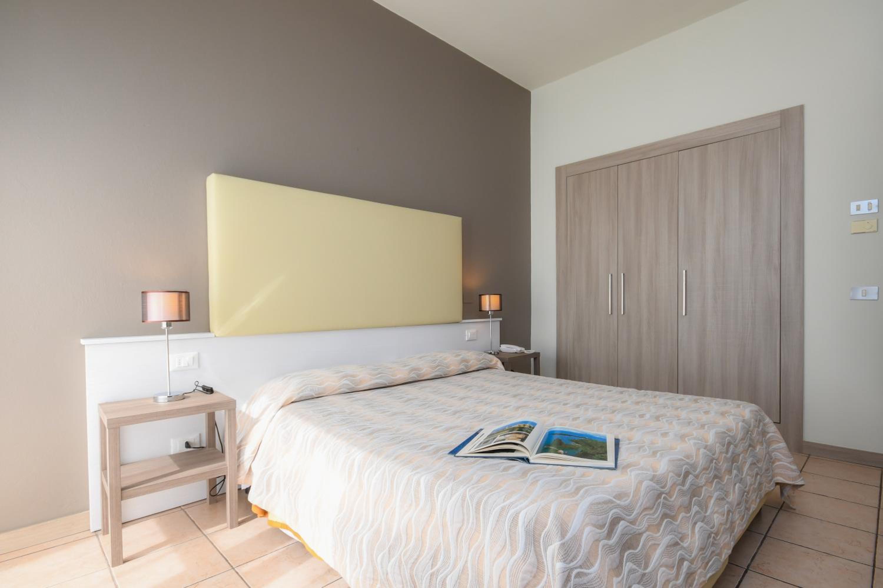 Double or Twin Room with Partial Lake View