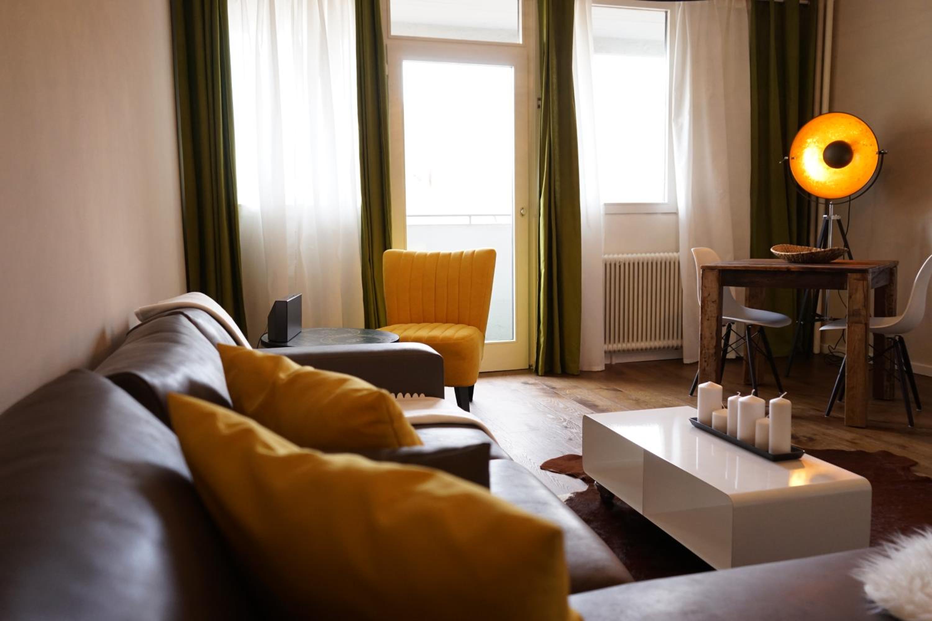 One-Bedroom Apartment
