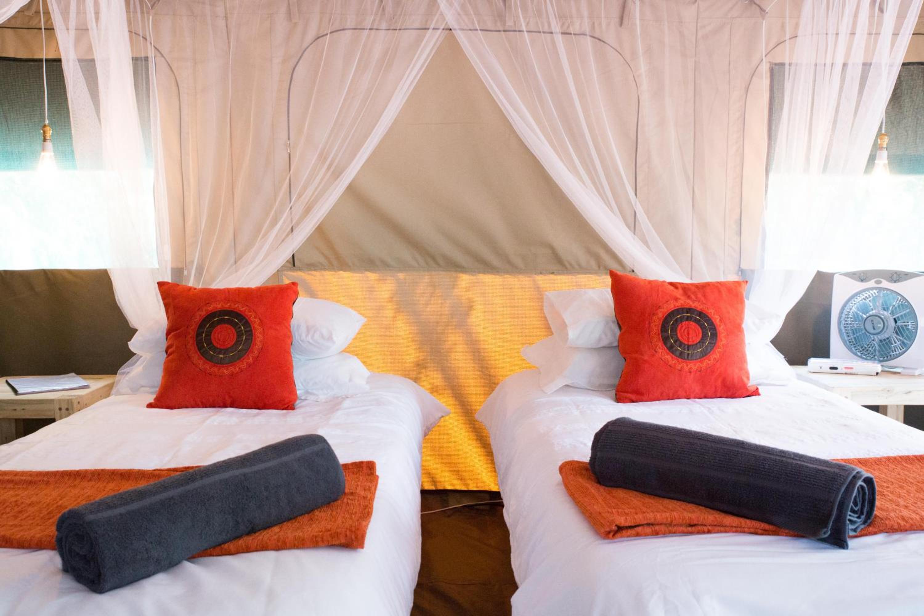 Tent - Photo 19