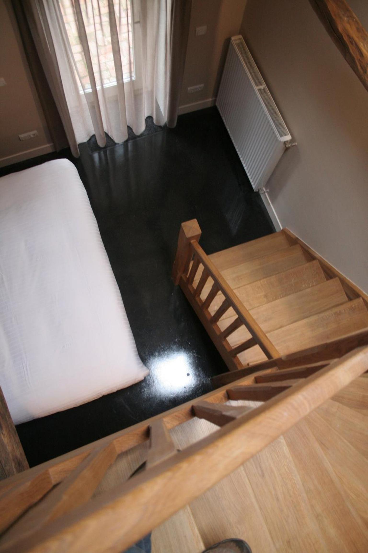 Studio Apartment photo 3
