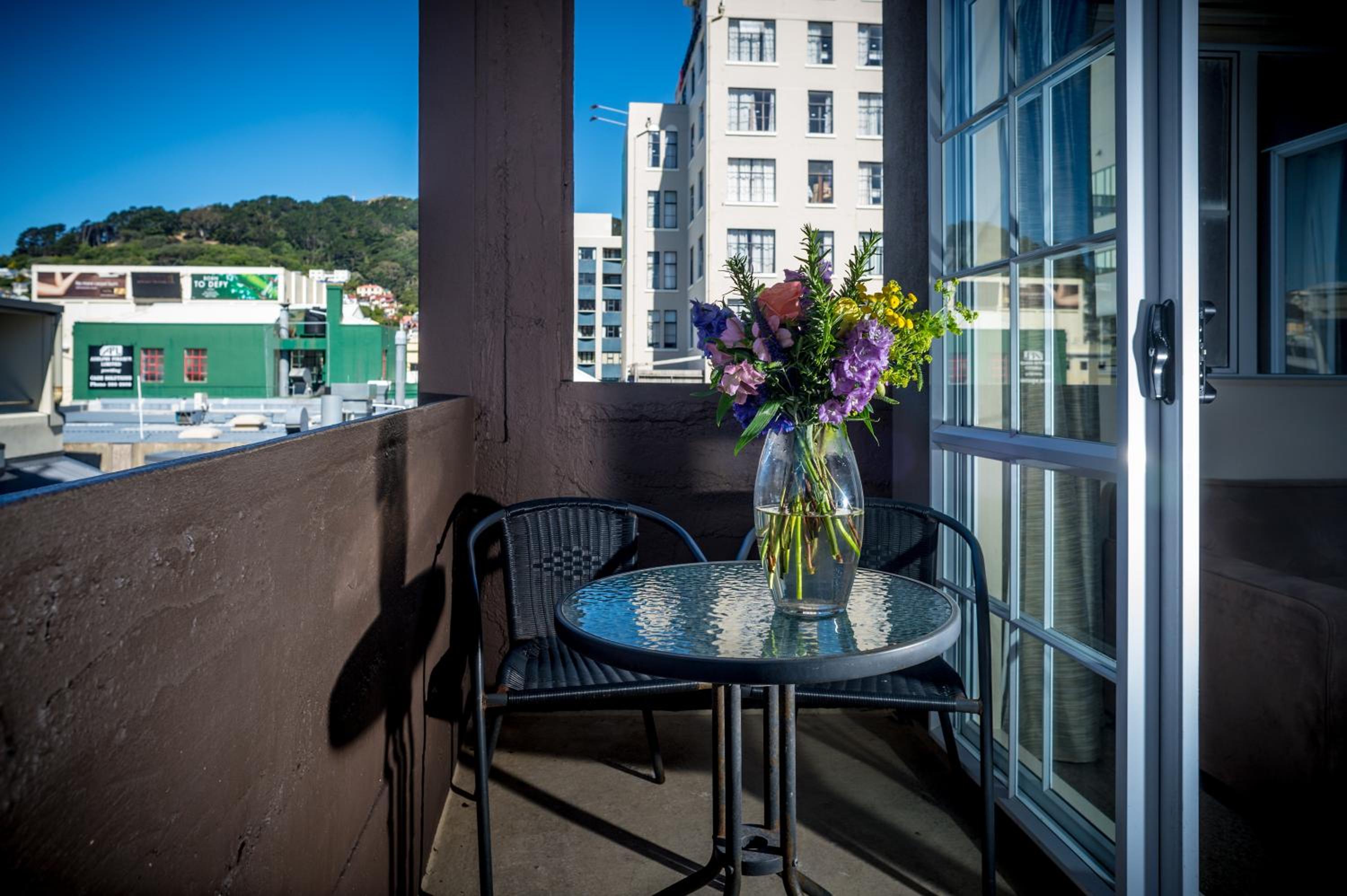 Three-Bedroom Apartment (Prepaid) - Photo 4