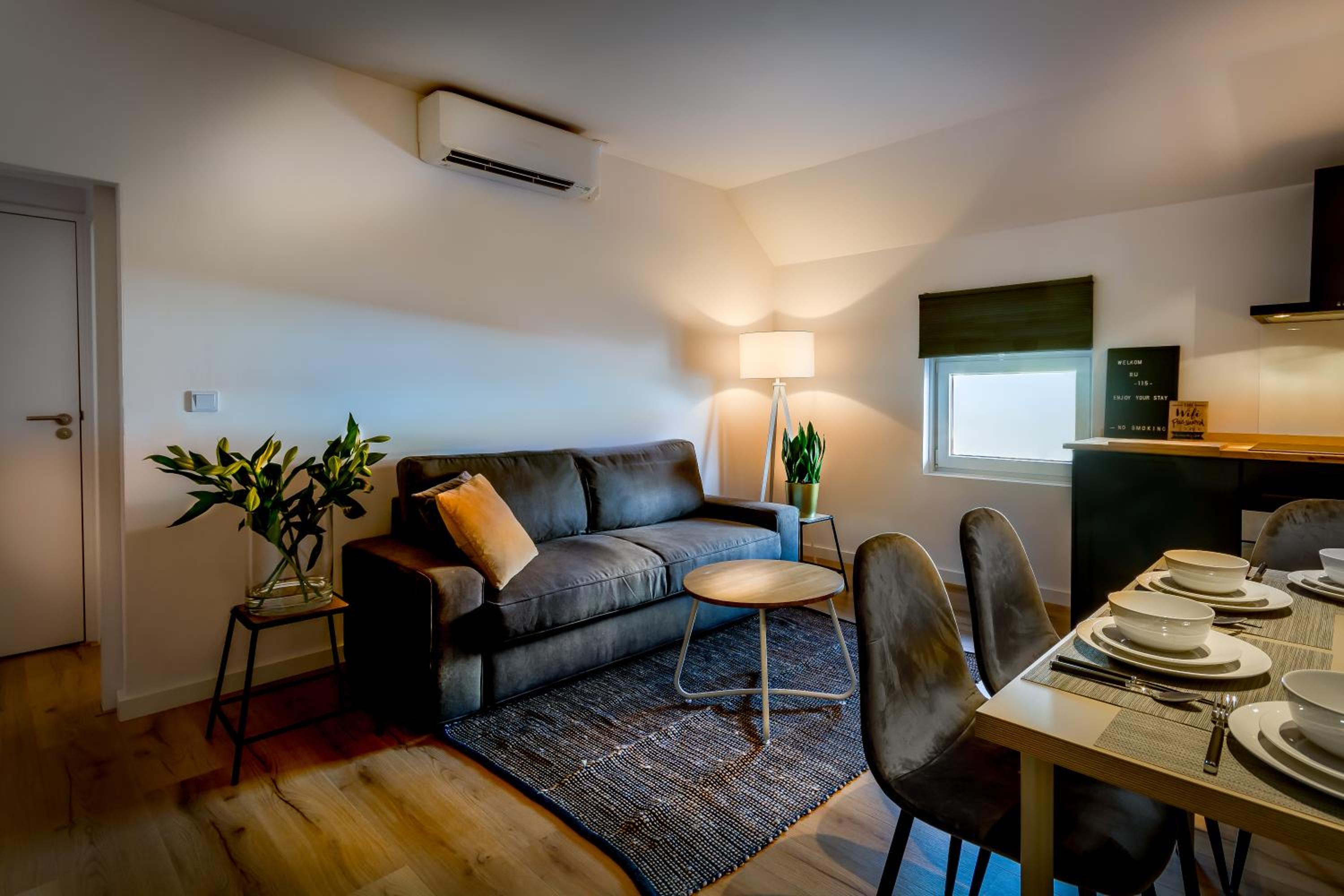 Apartment photo 1