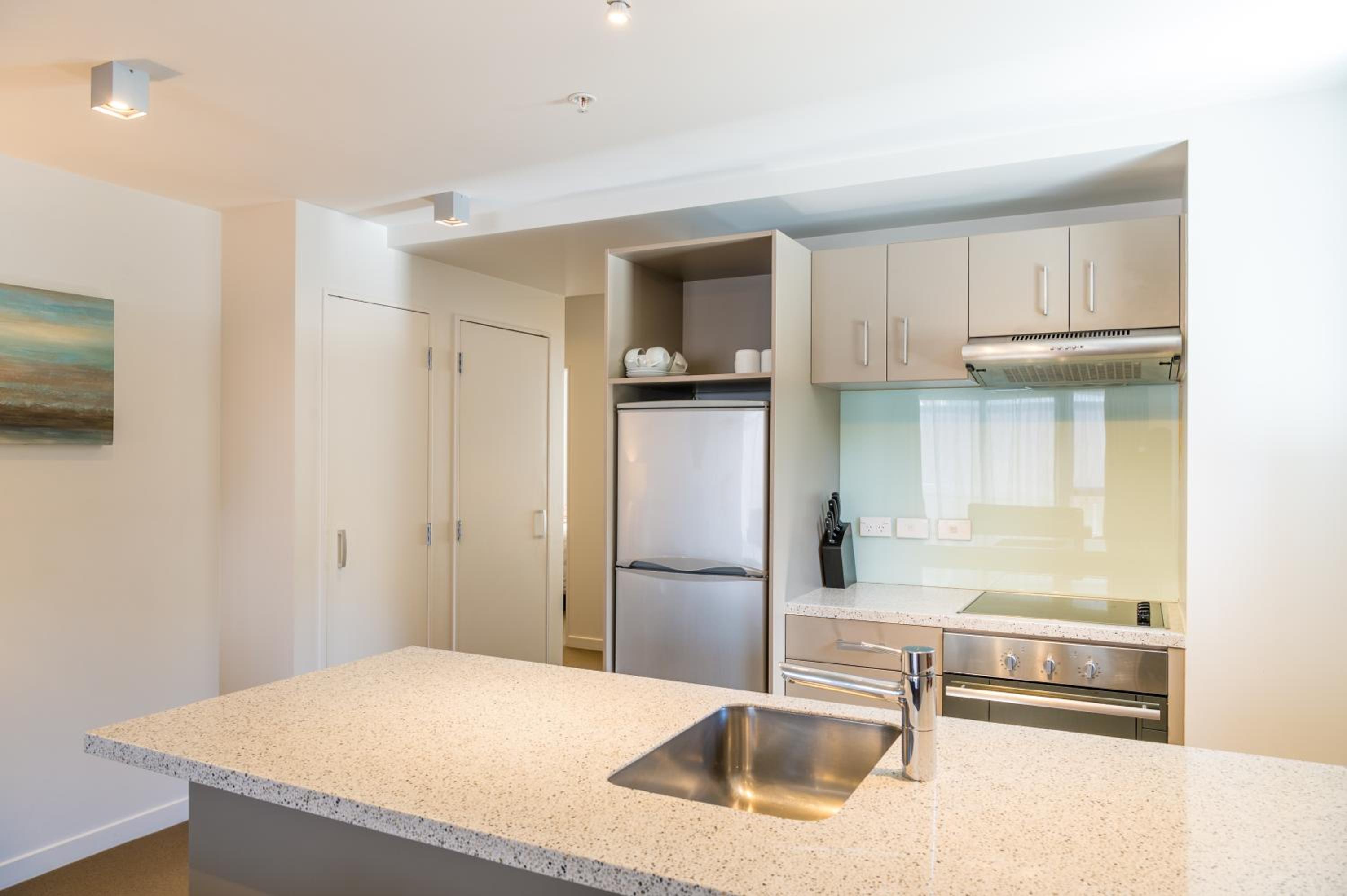 Two-Bedroom Suite - Photo 2