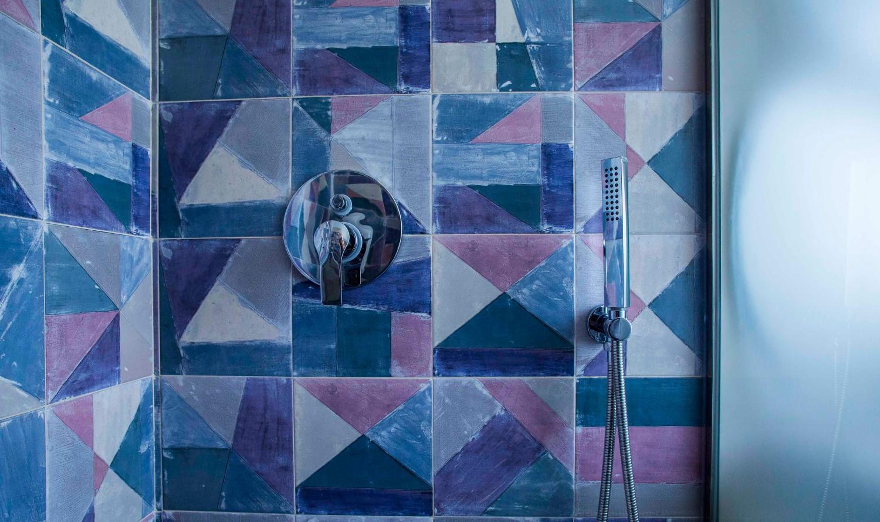 Twin Room with Private Bathroom - Photo 5