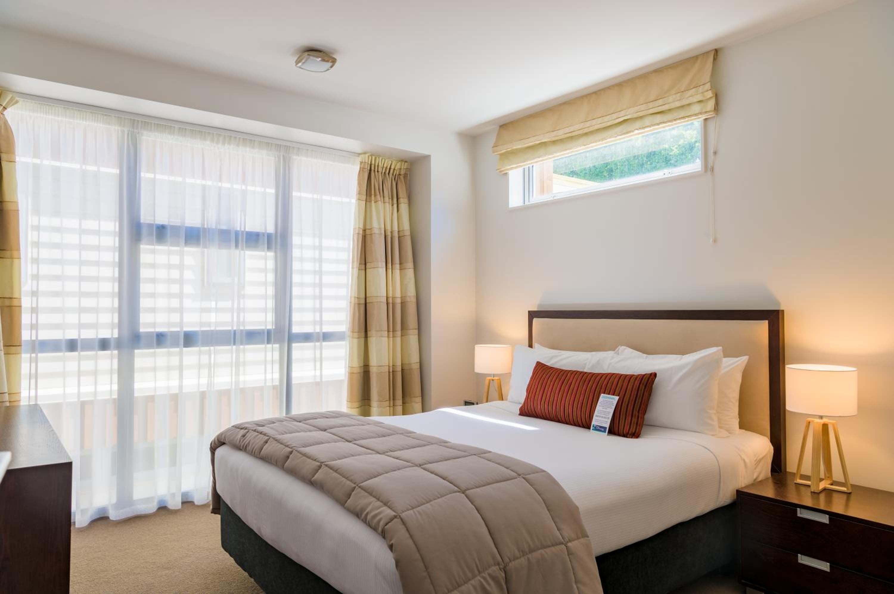 Two-Bedroom Suite - Photo 12