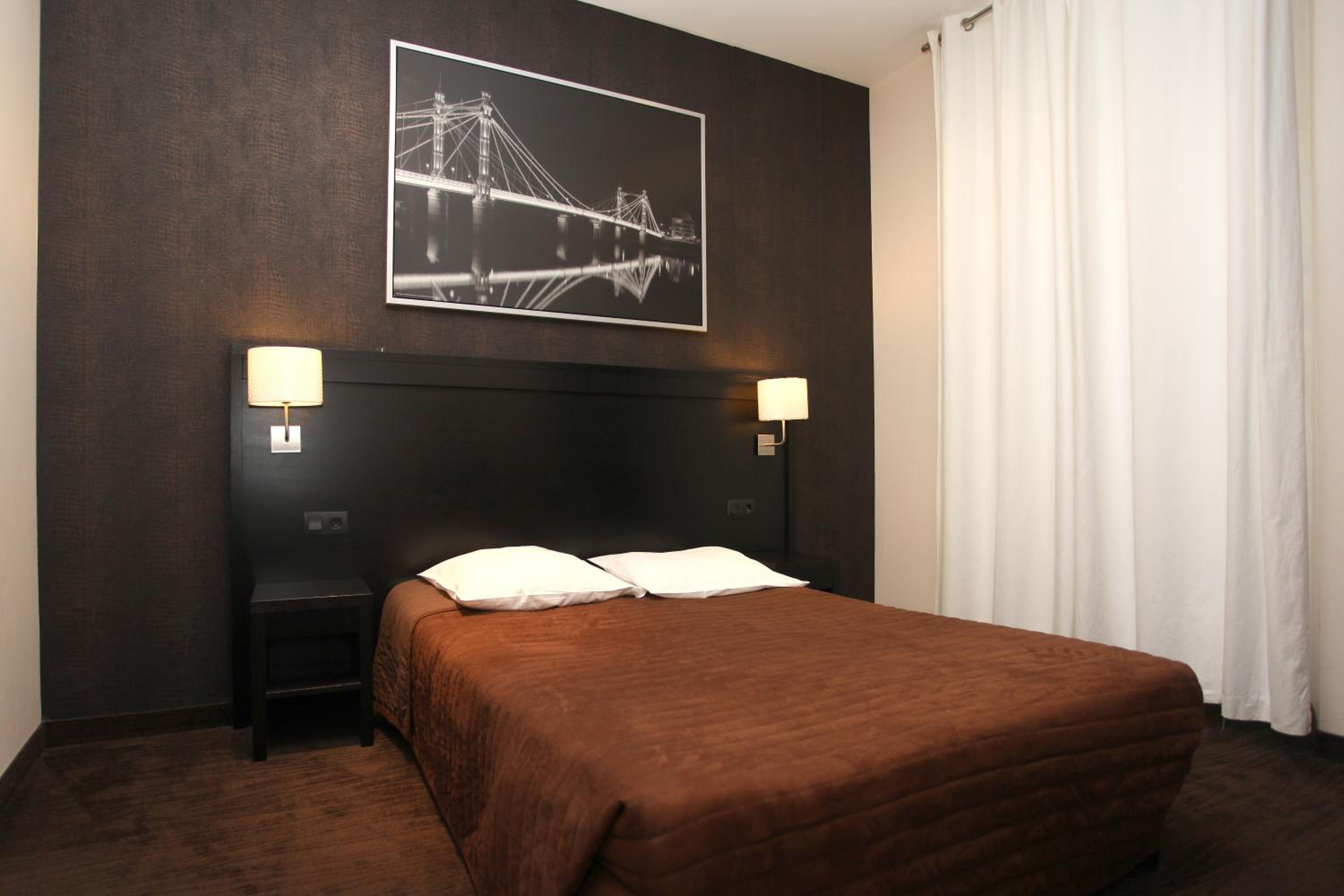 Standard Double Room - Photo 1