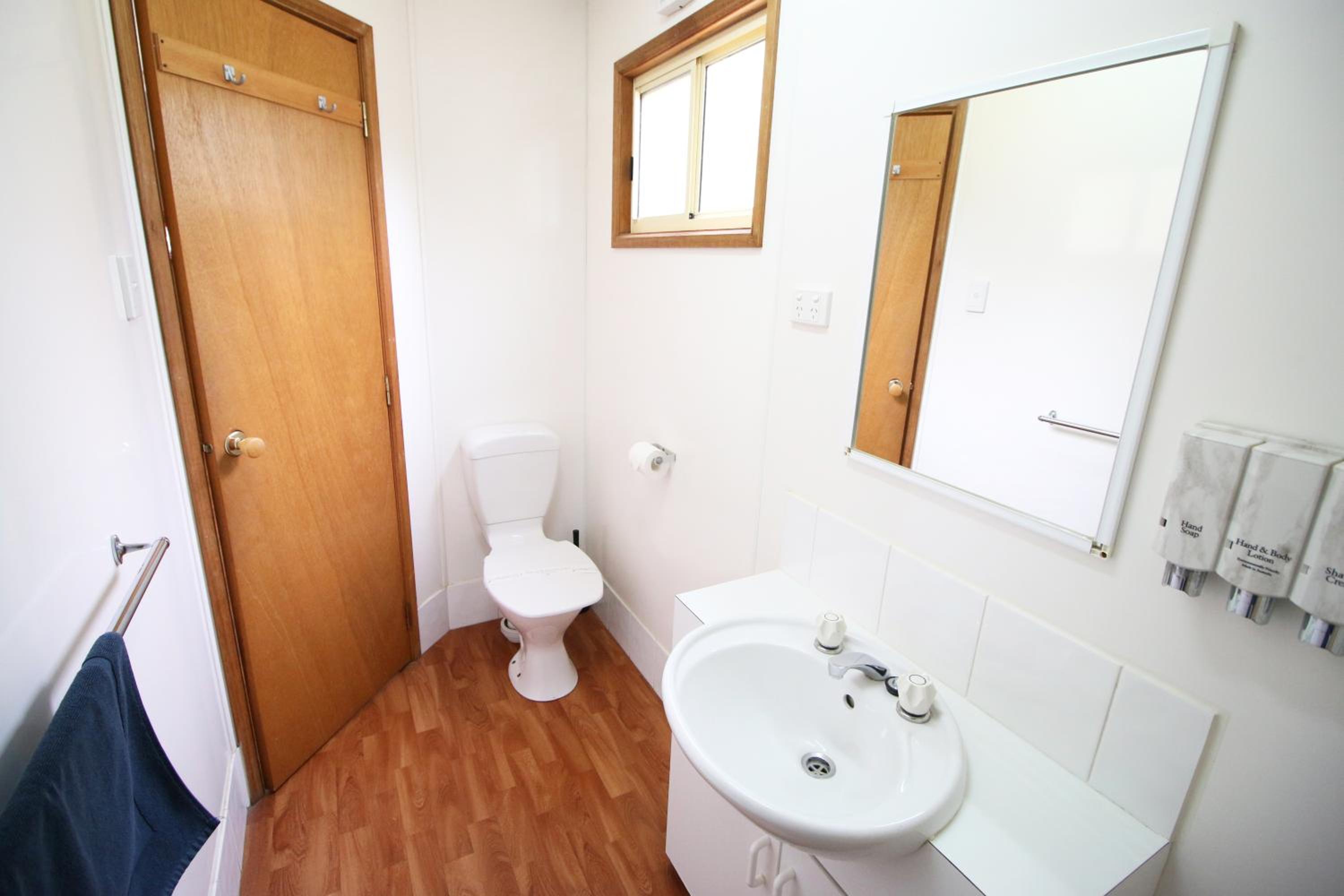 Three-Bedroom Chalet photo 2