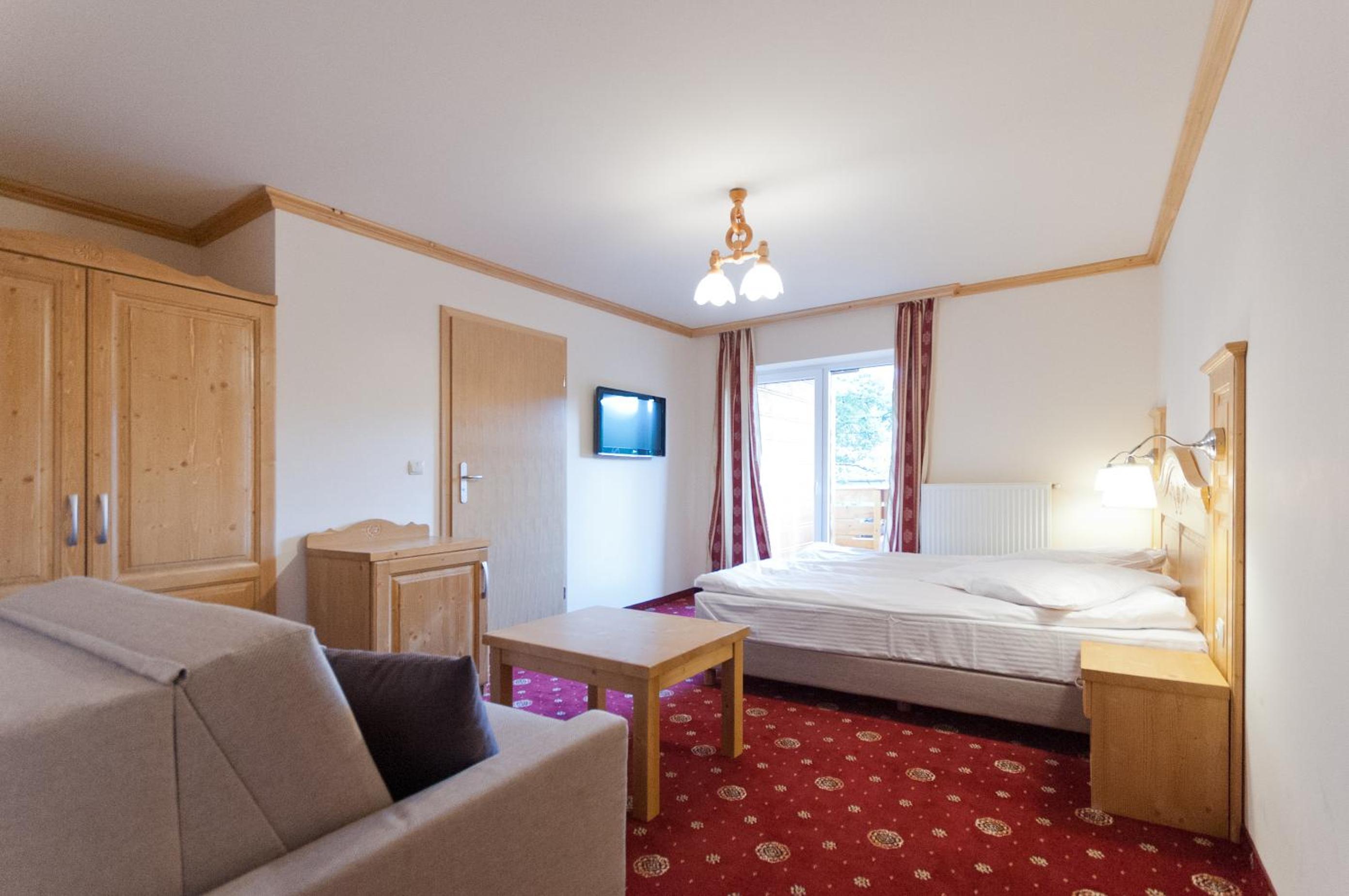 Triple Room - Photo 7