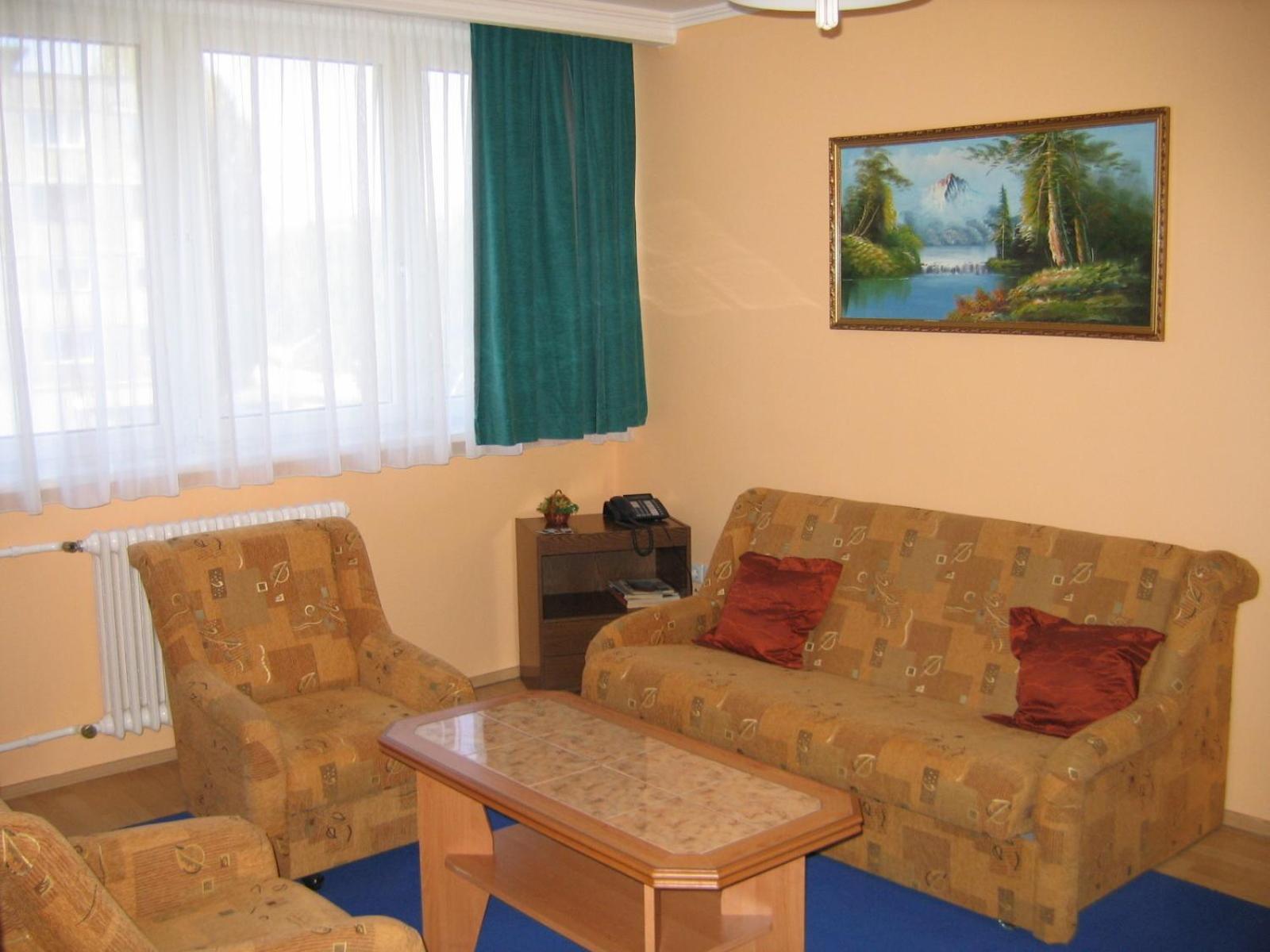 One-Bedroom Suite