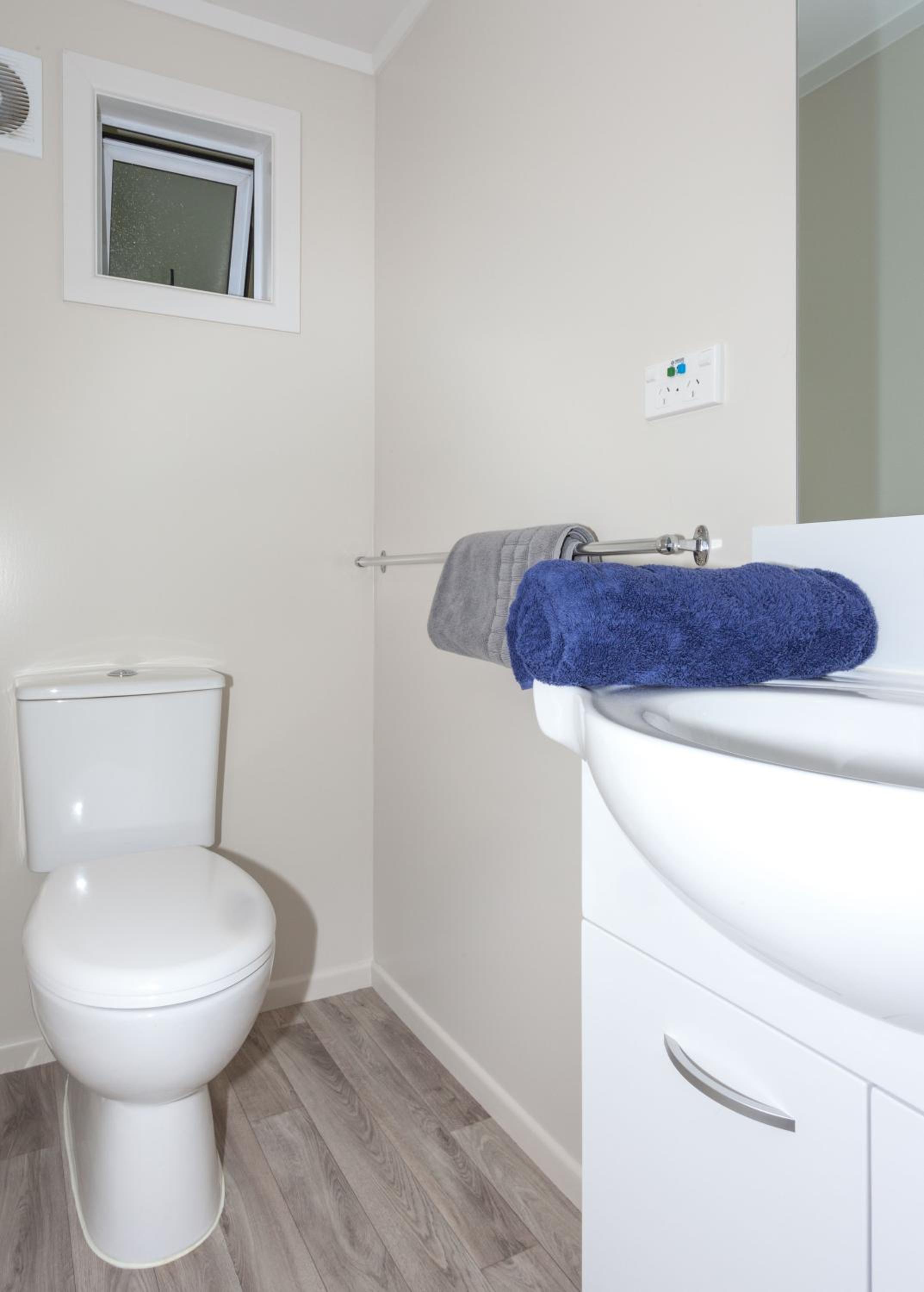 Studio Apartment photo 2