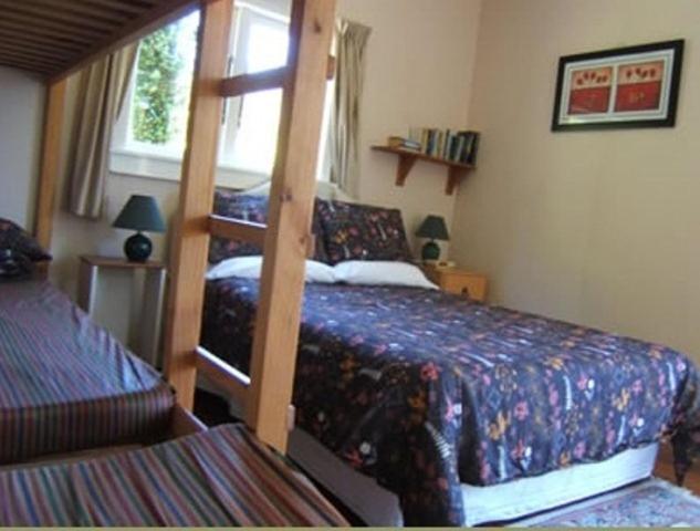 Dormitory Room with a Separate Shared Bathroom and Kitchen photo 1