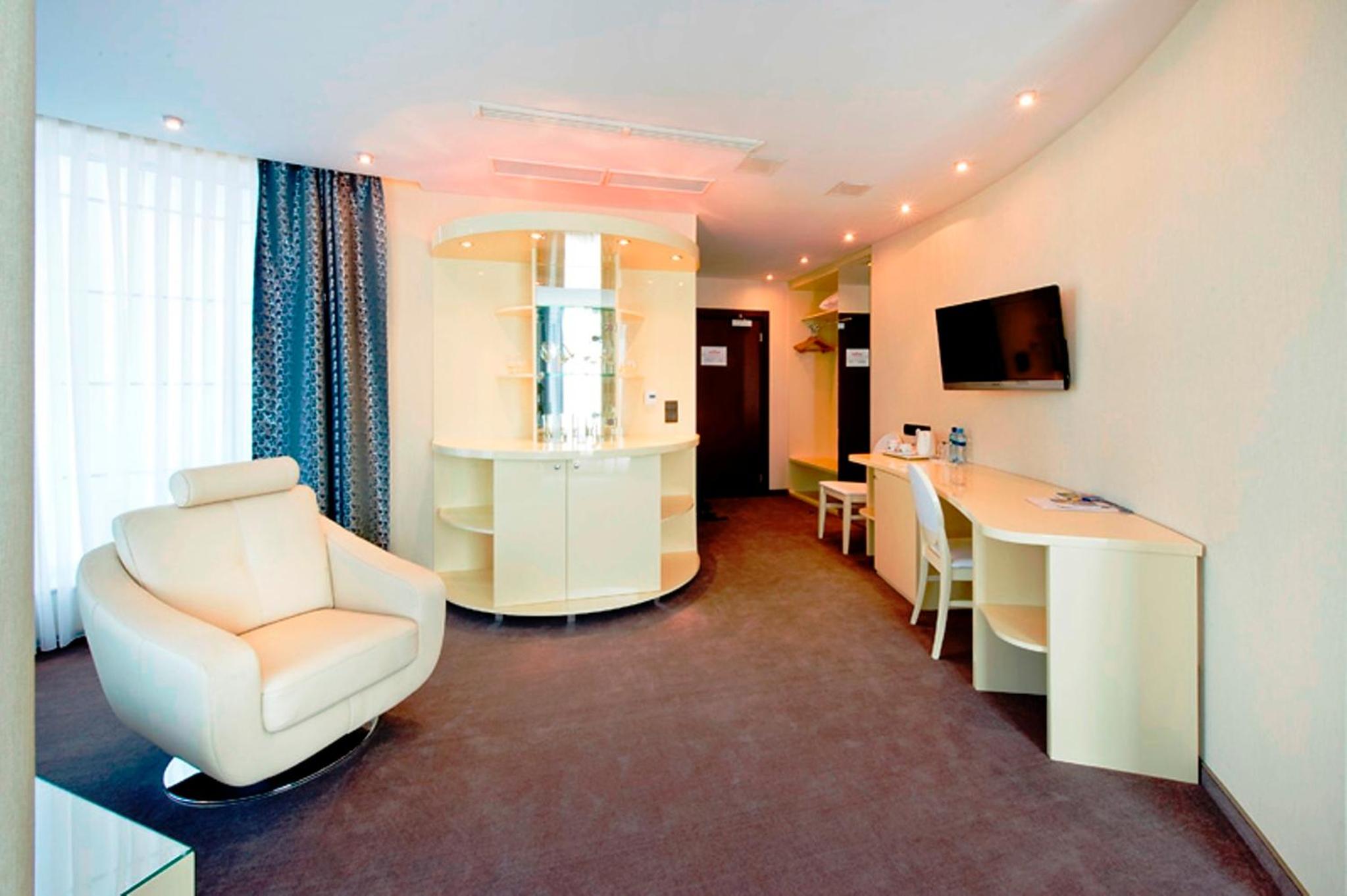 Apartment - Photo 1