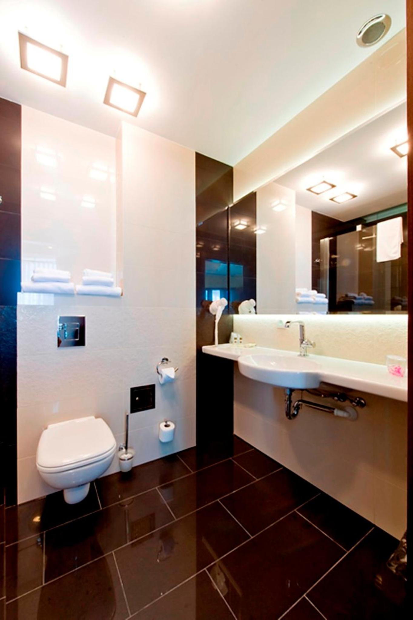 Double Room - Photo 4