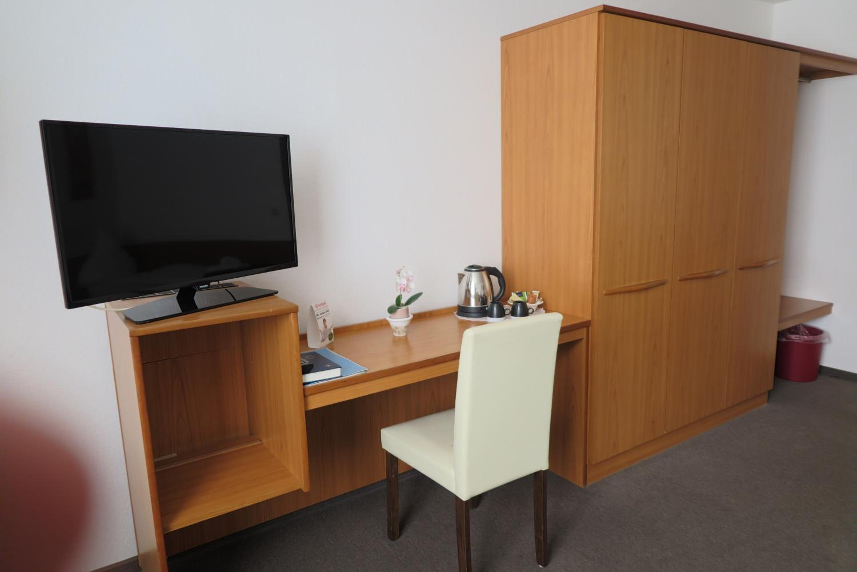 Single Room photo 2