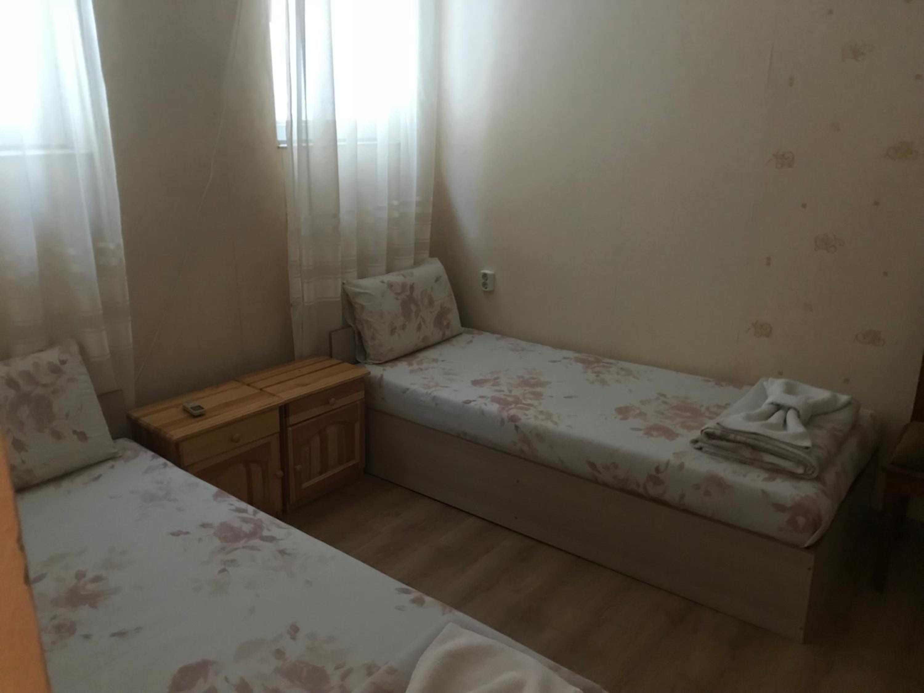 Two-Bedroom Apartment - Photo 7