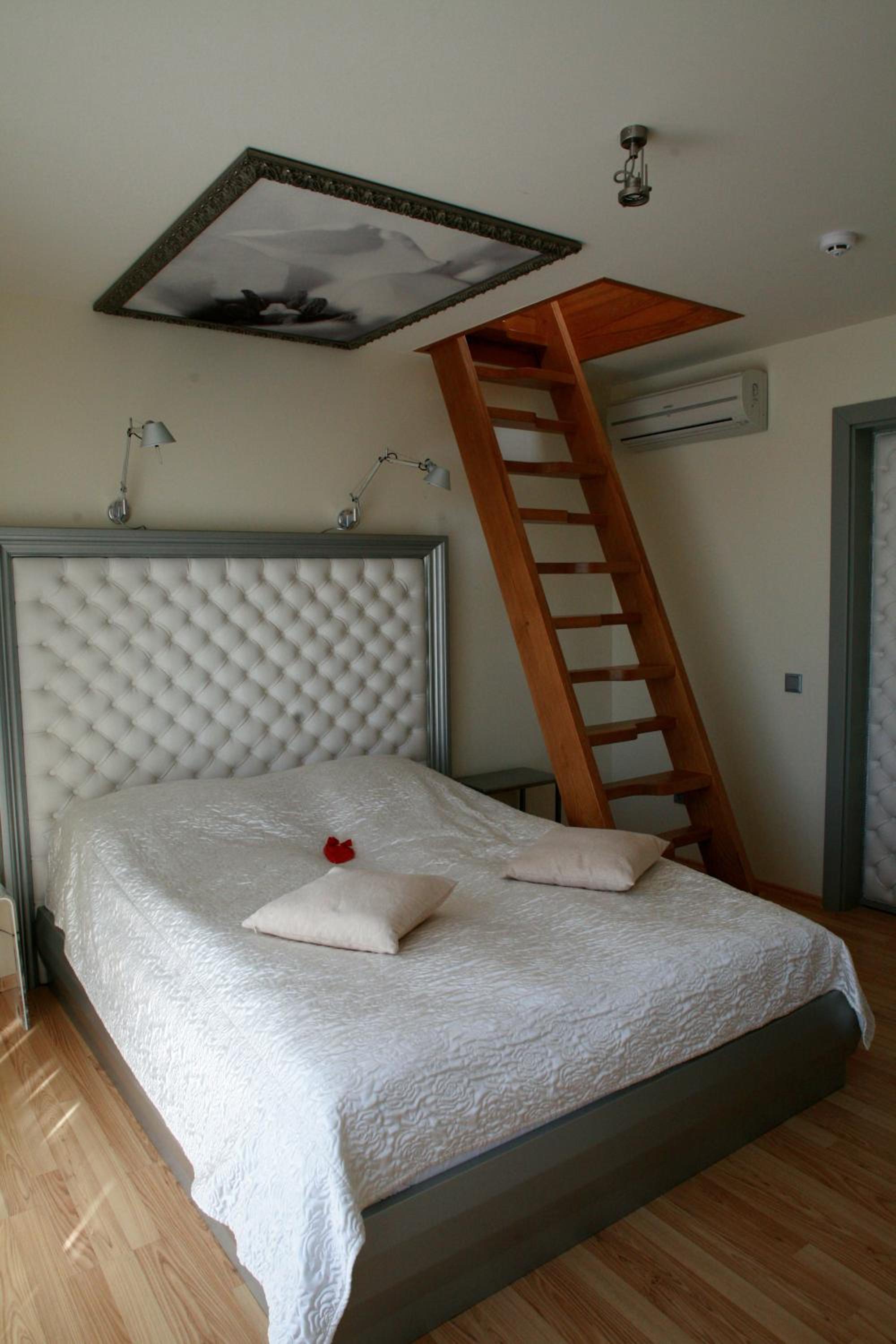 DeLux Apartment - Photo 2
